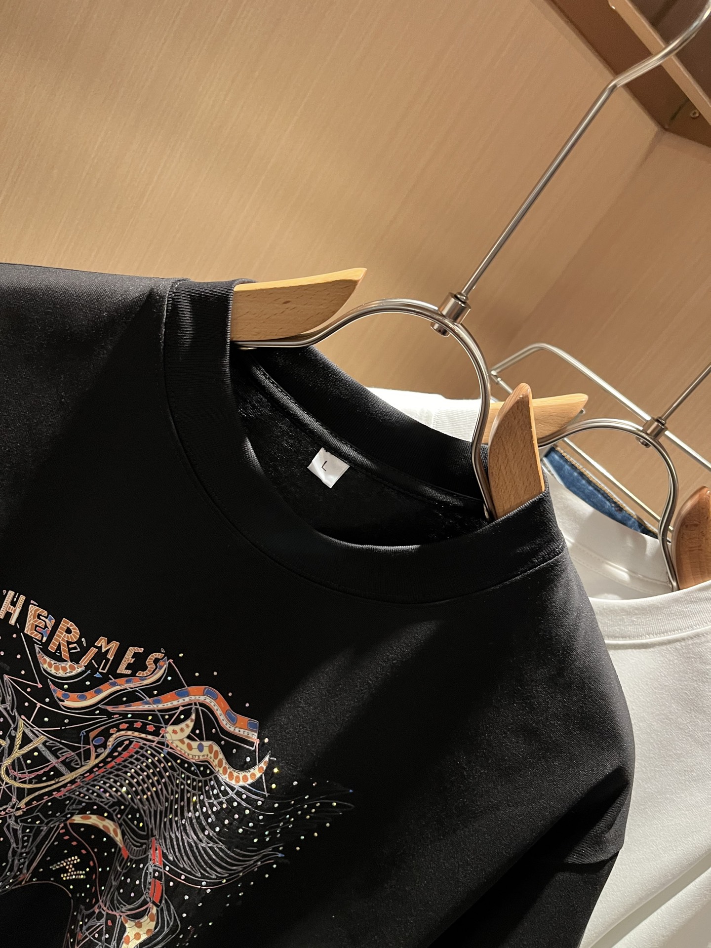 Her*mes爱*仕2025春夏新款男女同款👫短袖T恤，全新升级百搭基础款，低调奢华，品格之选！甄选优质