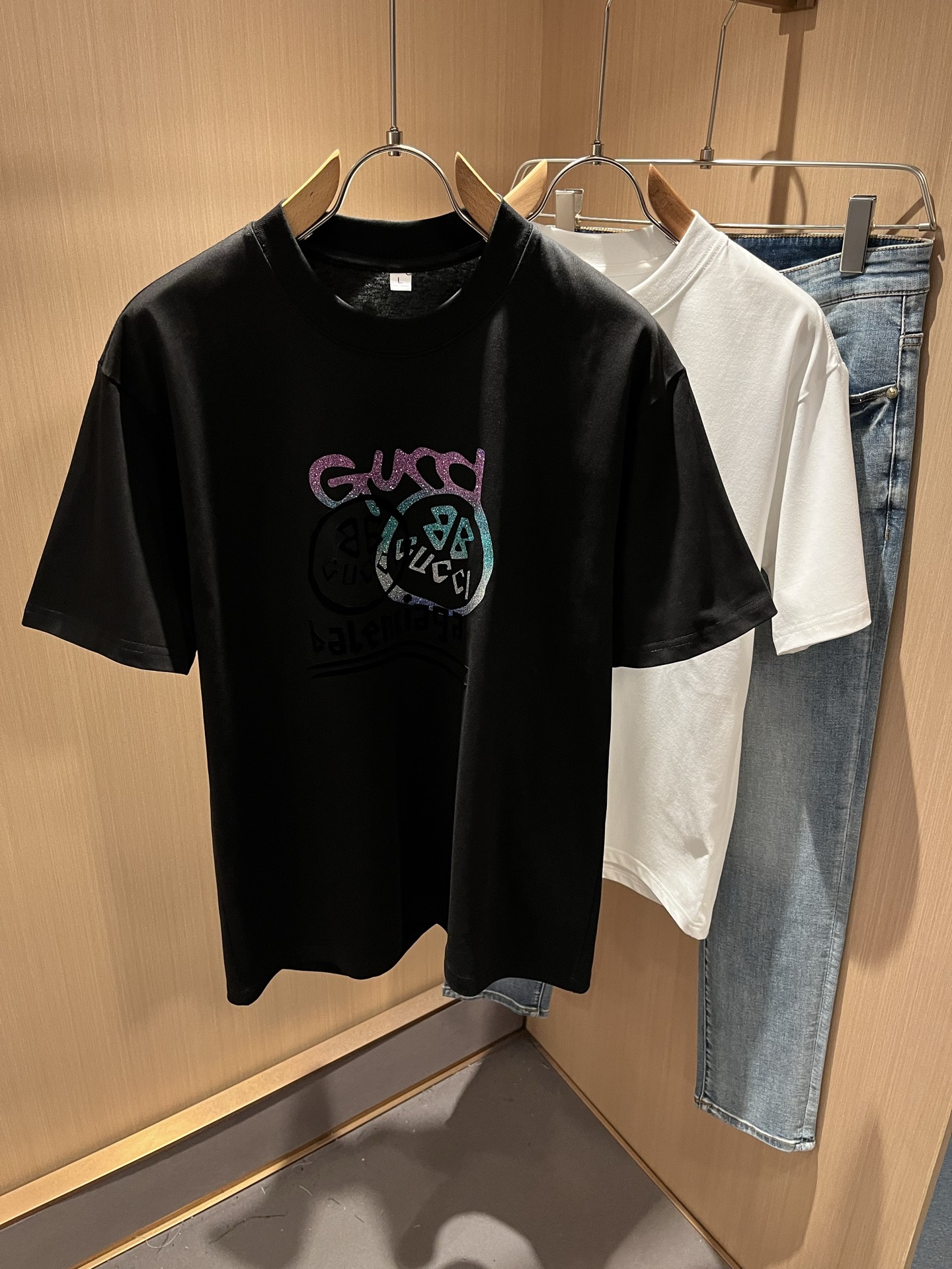 BALENCI*GA巴黎*家 2025春夏新款男女同款👫短袖T恤！走秀图案印花时尚休闲短袖T恤衫！设计l