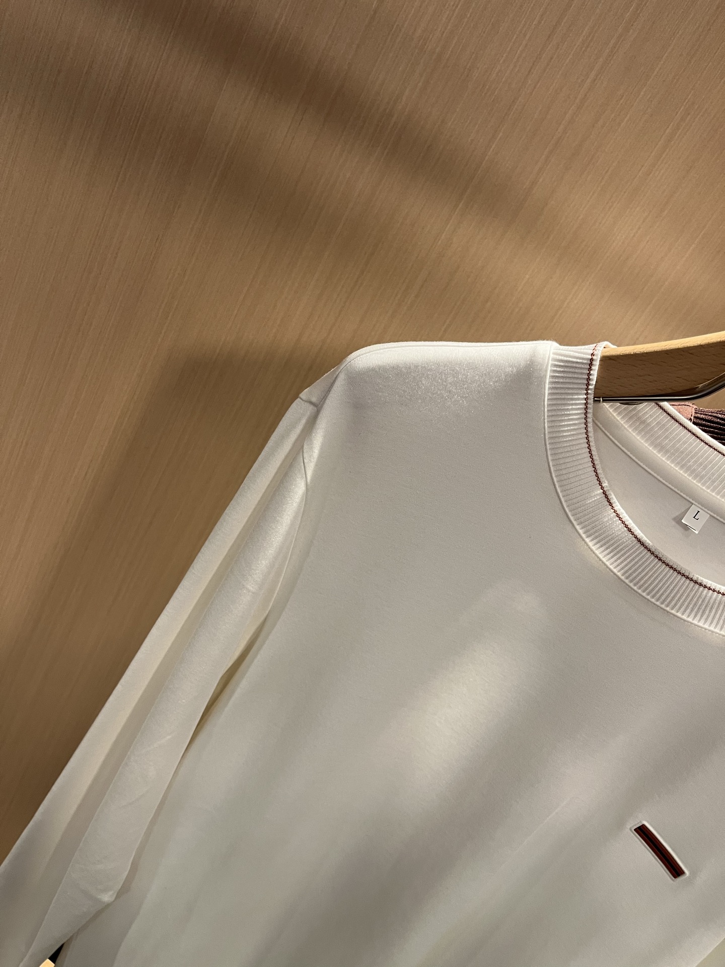 Ermenegildo Zeg*a杰*亚 2025秋冬新品男士长袖休闲打底衫，外贸公司订单！是杰尼亚经典