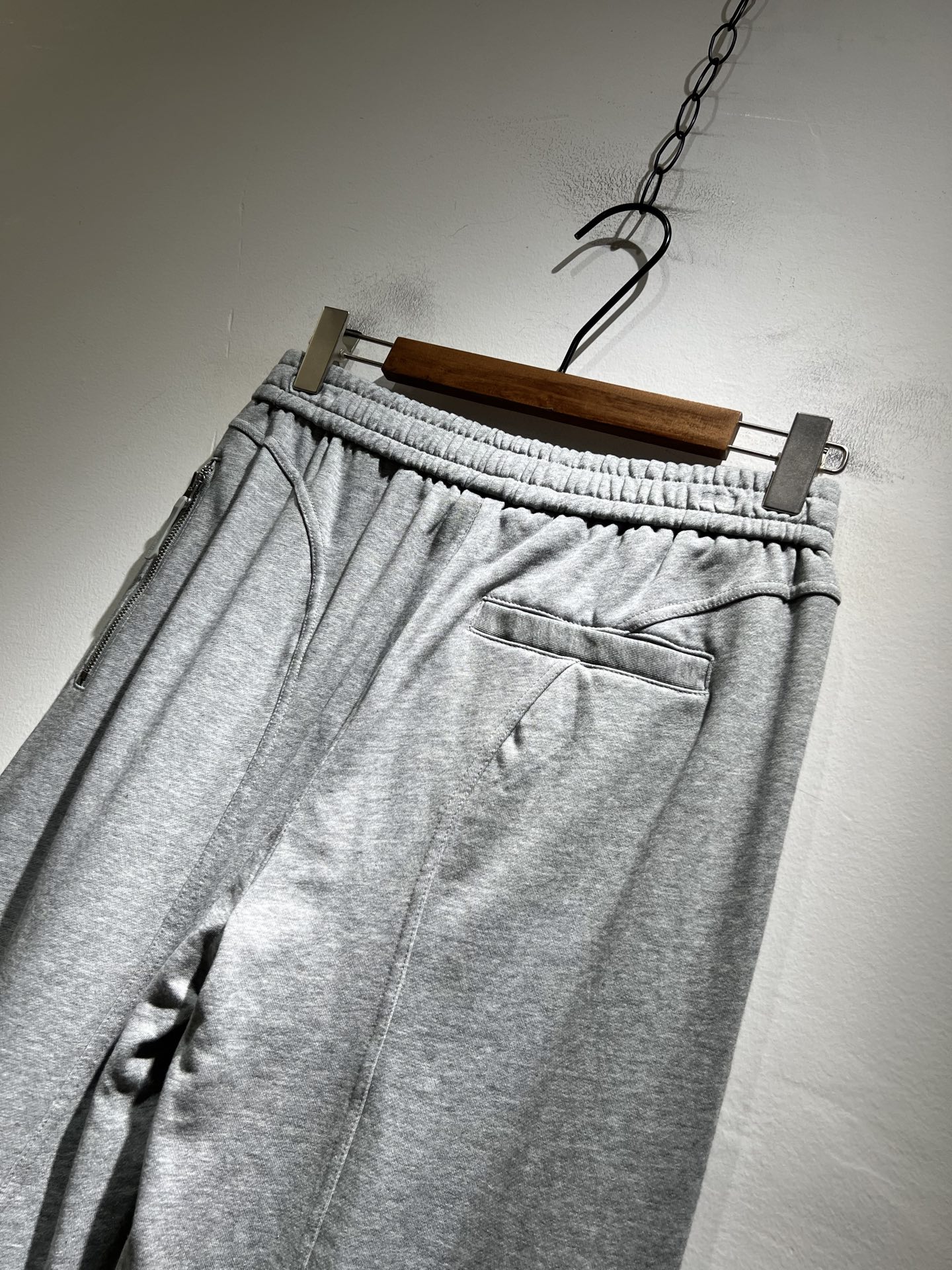 ARCTER*X始*祖鸟 2025秋冬新款休闲运动风格休闲裤，户外品牌可能大家第一想到的就是加拿大鹅、始