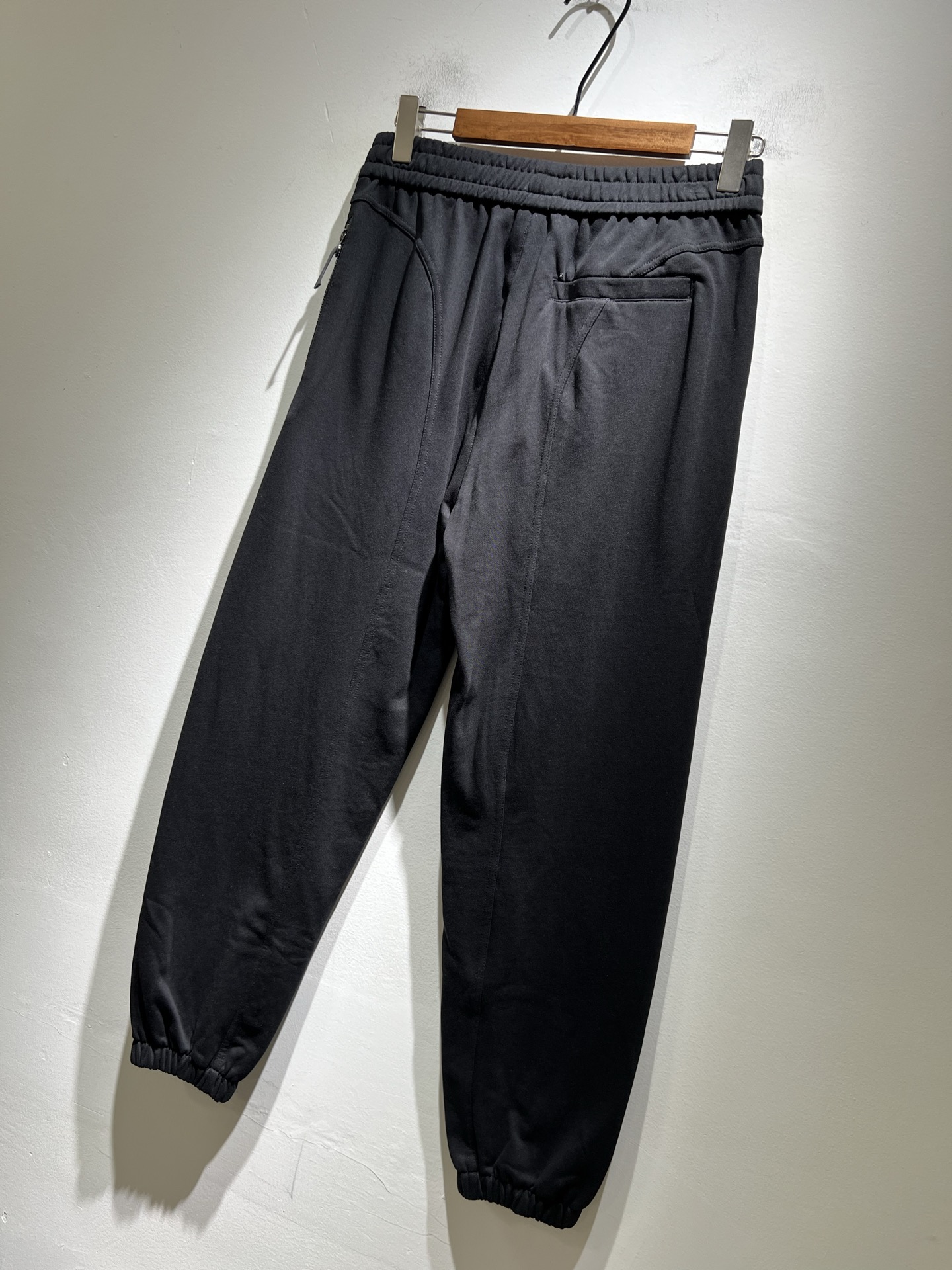 ARCTER*X始*祖鸟 2025秋冬新款休闲运动风格休闲裤，户外品牌可能大家第一想到的就是加拿大鹅、始