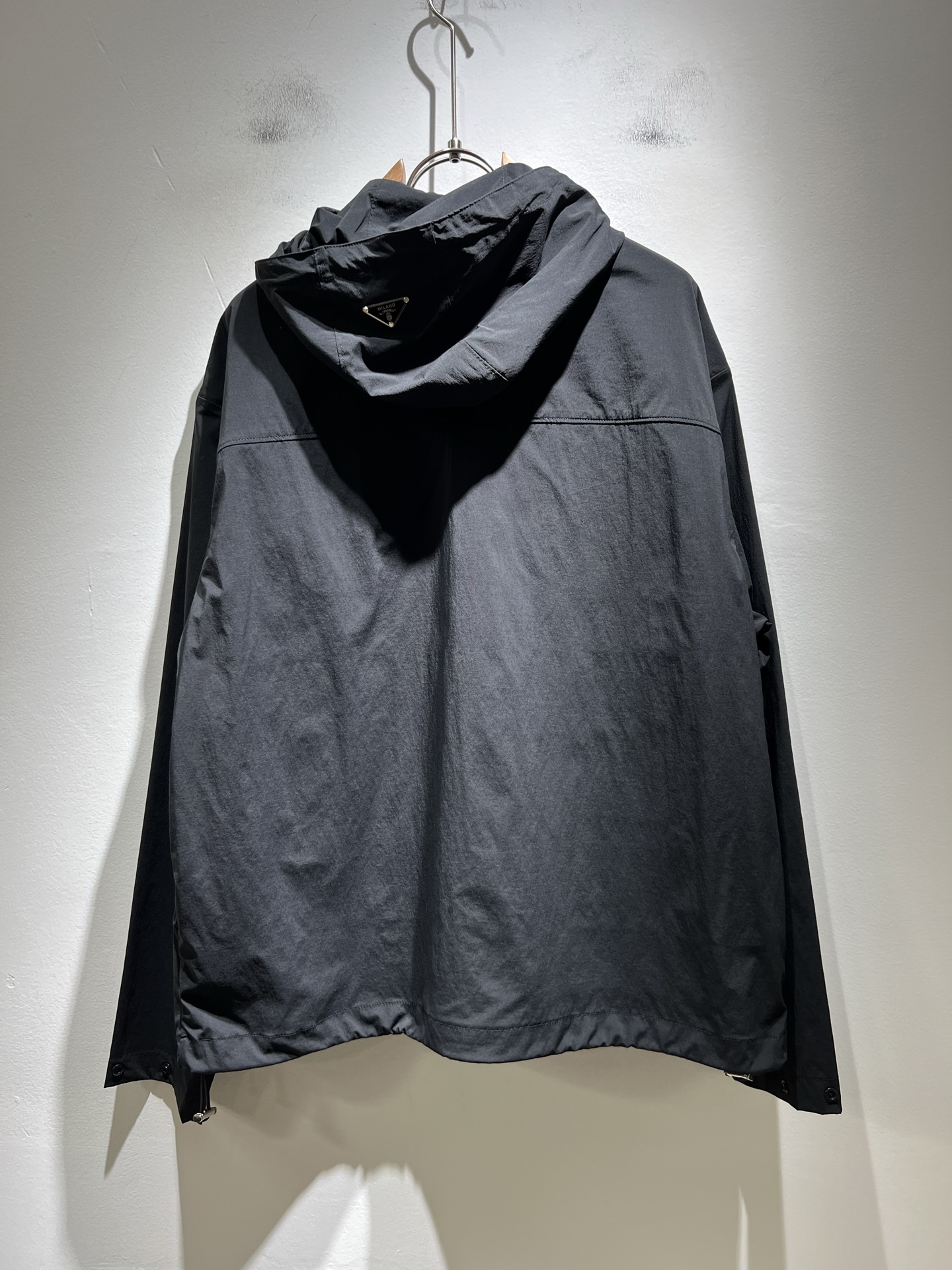 PRAD*A普*达2025秋冬休闲夹克外套，最新时尚休闲拉链夹克，时尚夹克外套!贸易公司渠道稀出，同步官