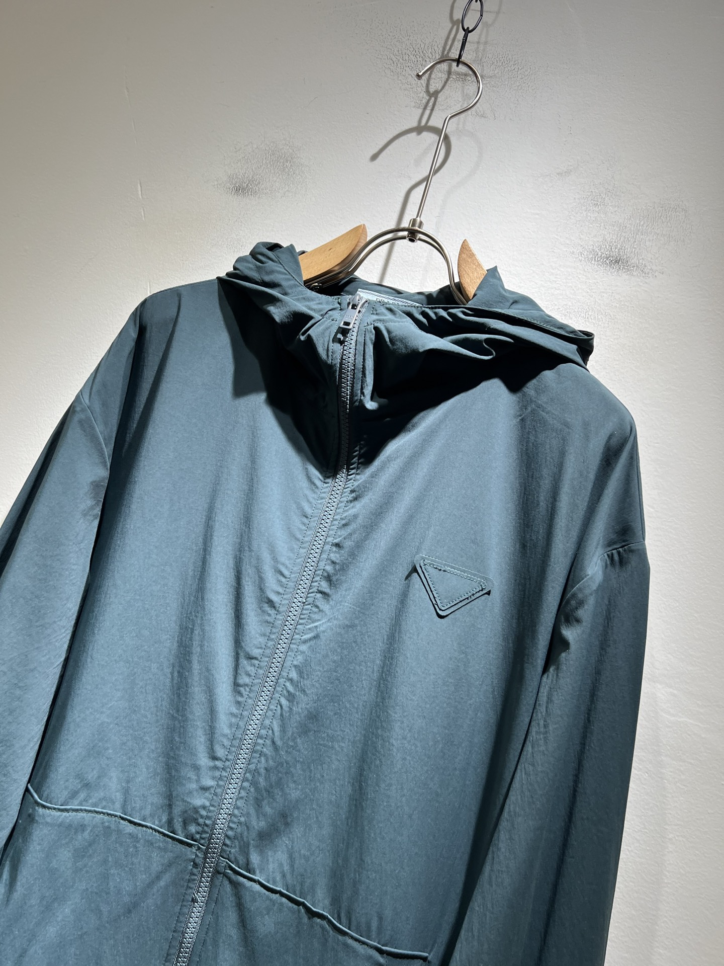 PRAD*A普*达2025秋冬休闲夹克外套，最新时尚休闲拉链夹克，时尚夹克外套!贸易公司渠道稀出，同步官