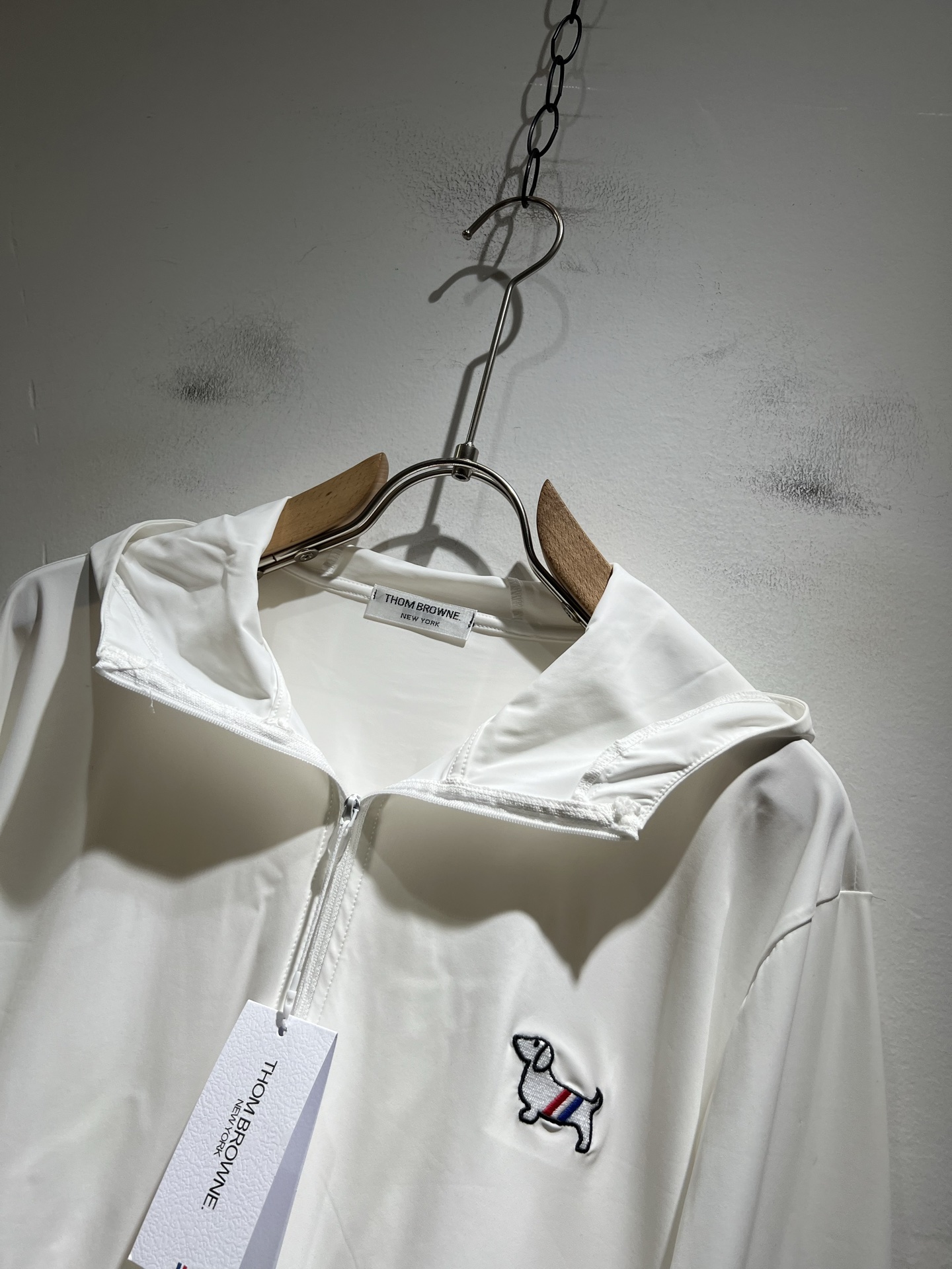 ThomBrow*e汤姆*朗2025春夏新款夹克外套！今年的专柜新品，男士超软面料帅酷爆款 防晒衣外套。