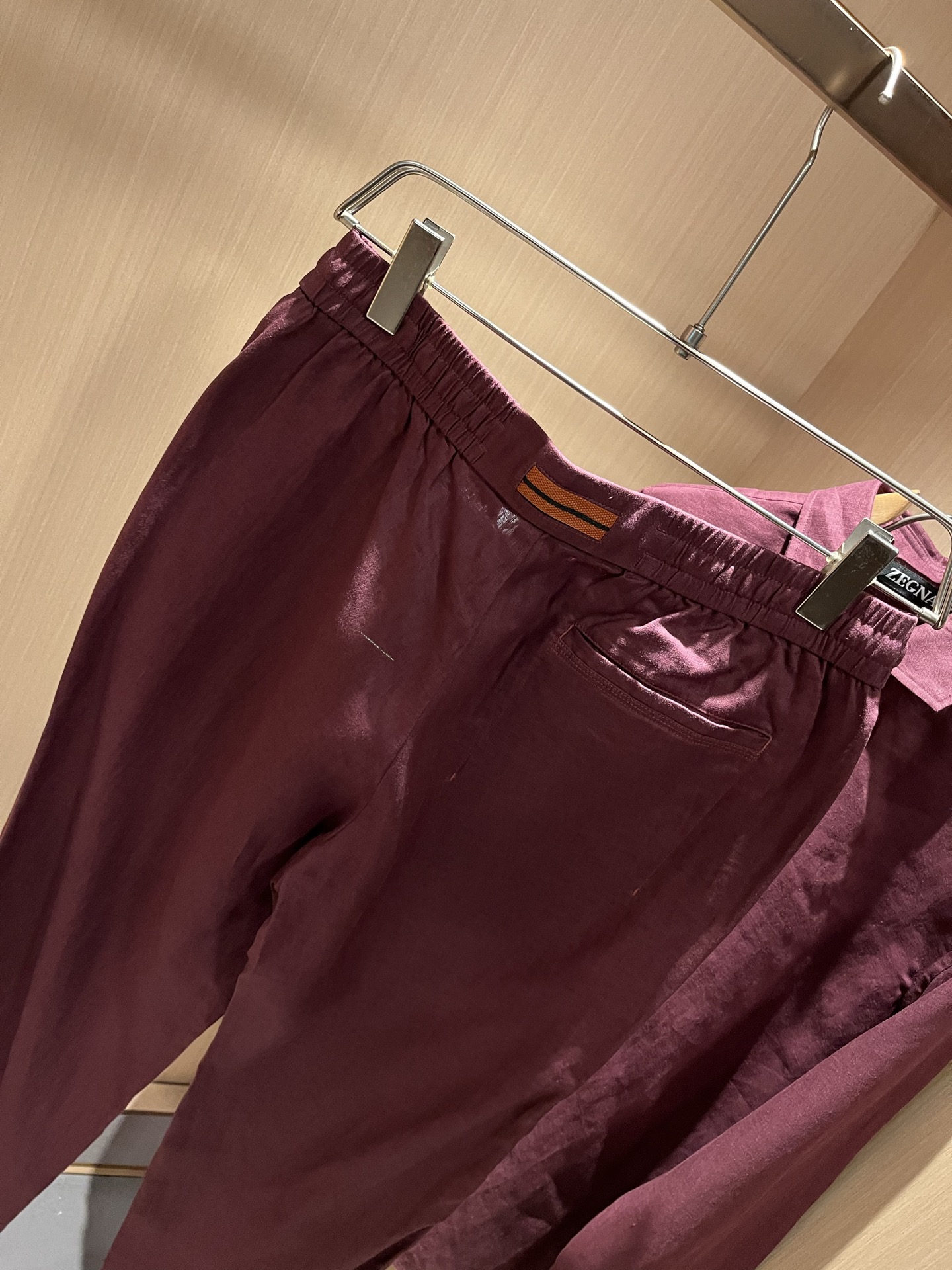 Ermenegildo Zeg*a杰*亚 2025秋冬新品男士套装，外贸公司订单！是杰尼亚经典的专有织物