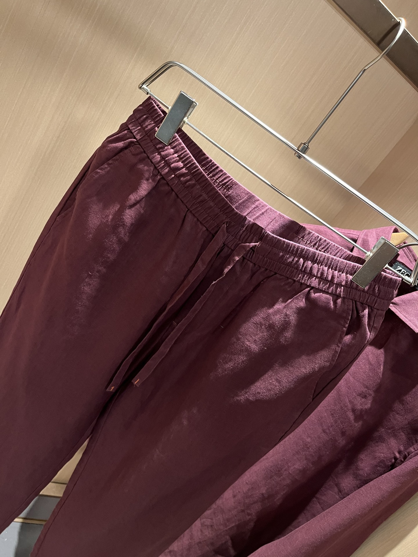 Ermenegildo Zeg*a杰*亚 2025秋冬新品男士套装，外贸公司订单！是杰尼亚经典的专有织物