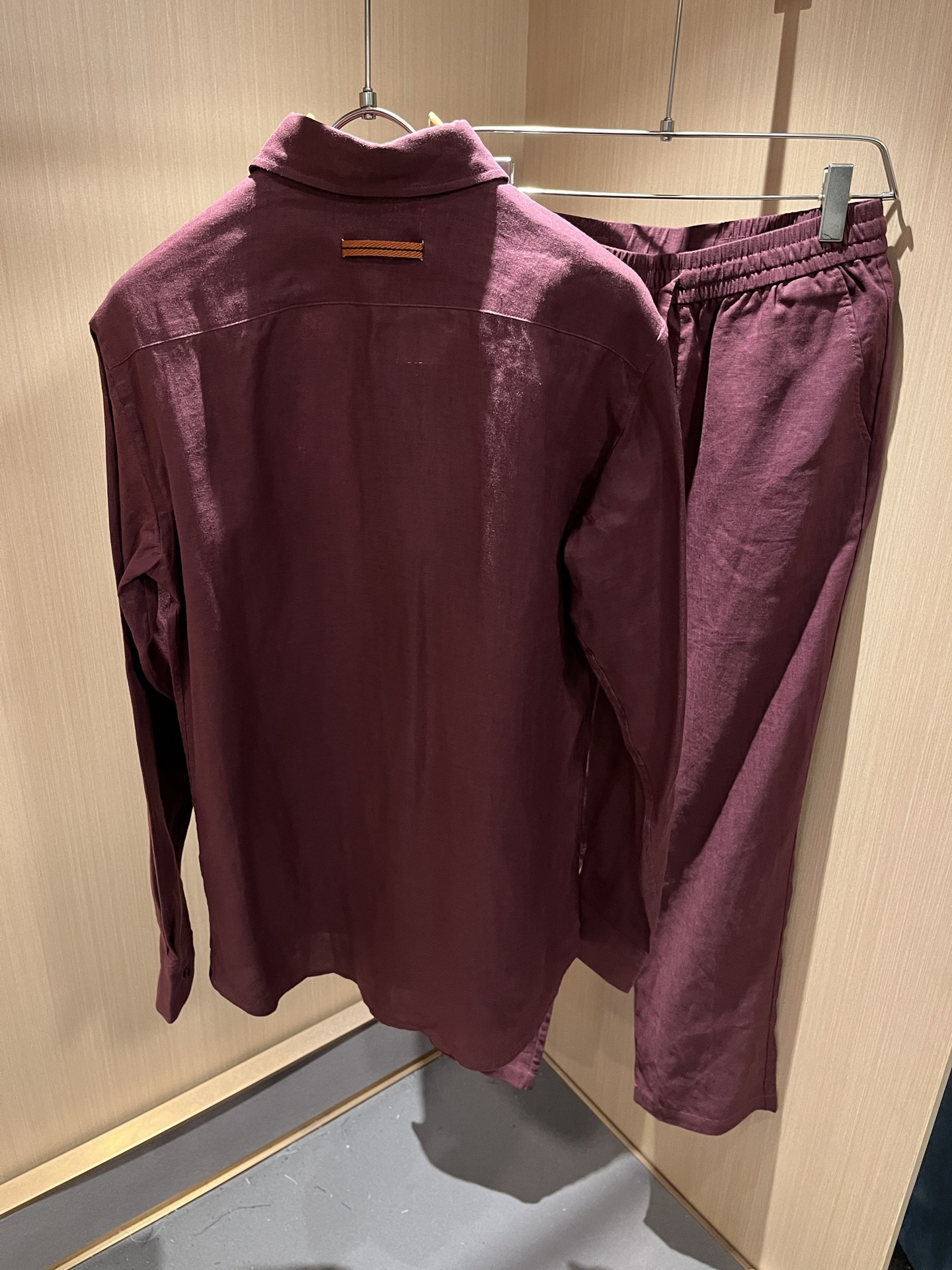 Ermenegildo Zeg*a杰*亚 2025秋冬新品男士套装，外贸公司订单！是杰尼亚经典的专有织物