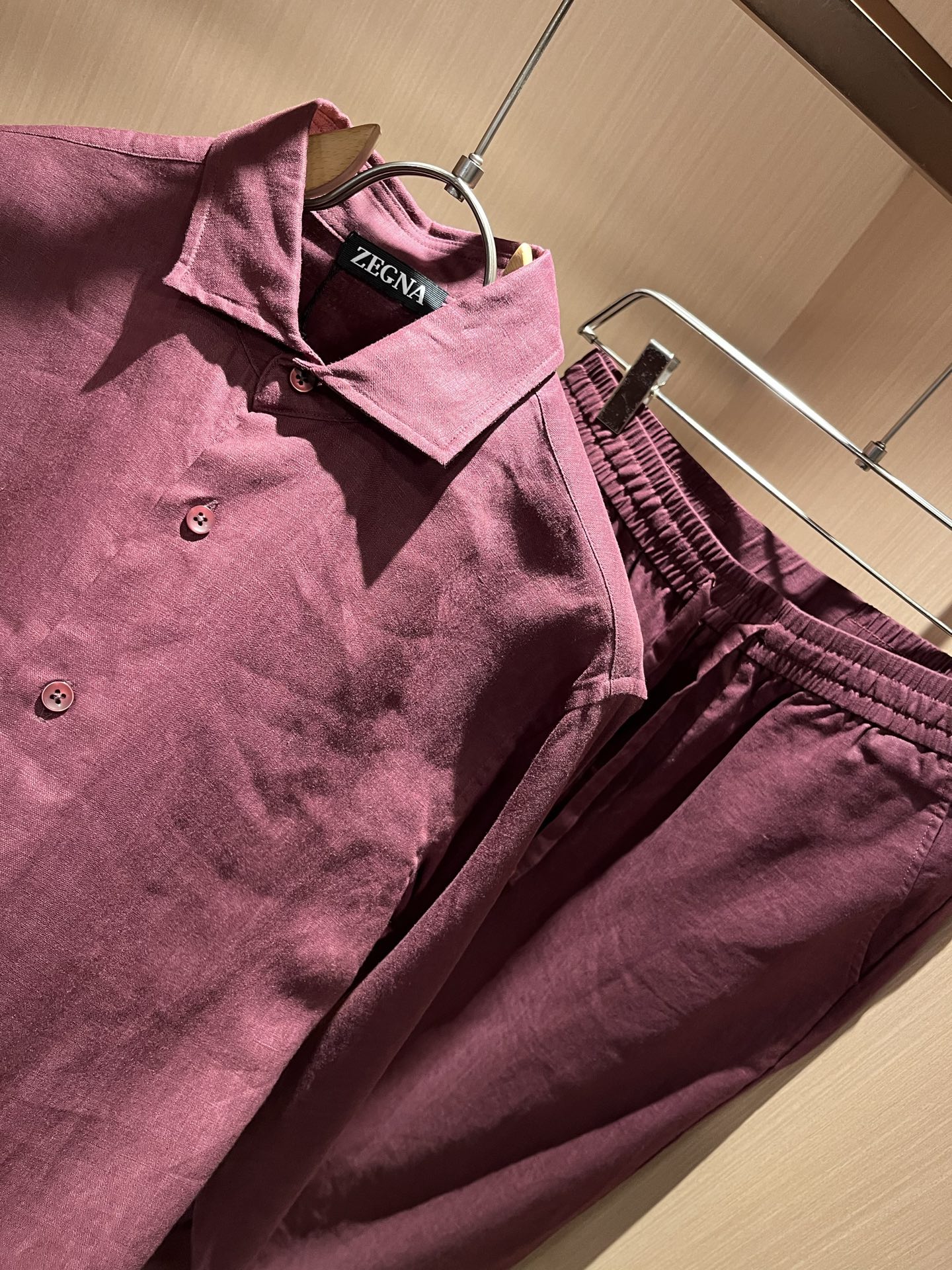 Ermenegildo Zeg*a杰*亚 2025秋冬新品男士套装，外贸公司订单！是杰尼亚经典的专有织物