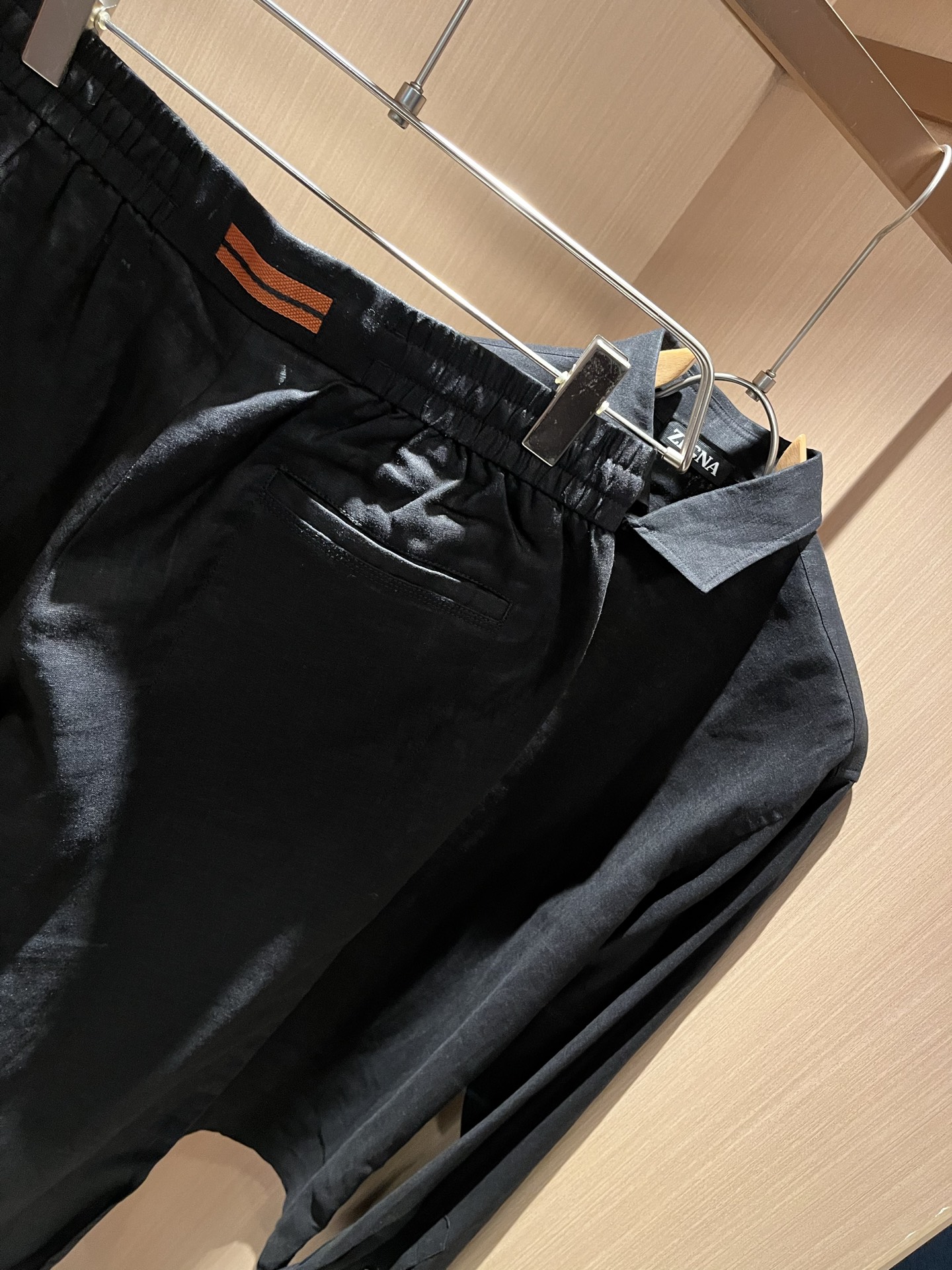 Ermenegildo Zeg*a杰*亚 2025秋冬新品男士套装，外贸公司订单！是杰尼亚经典的专有织物