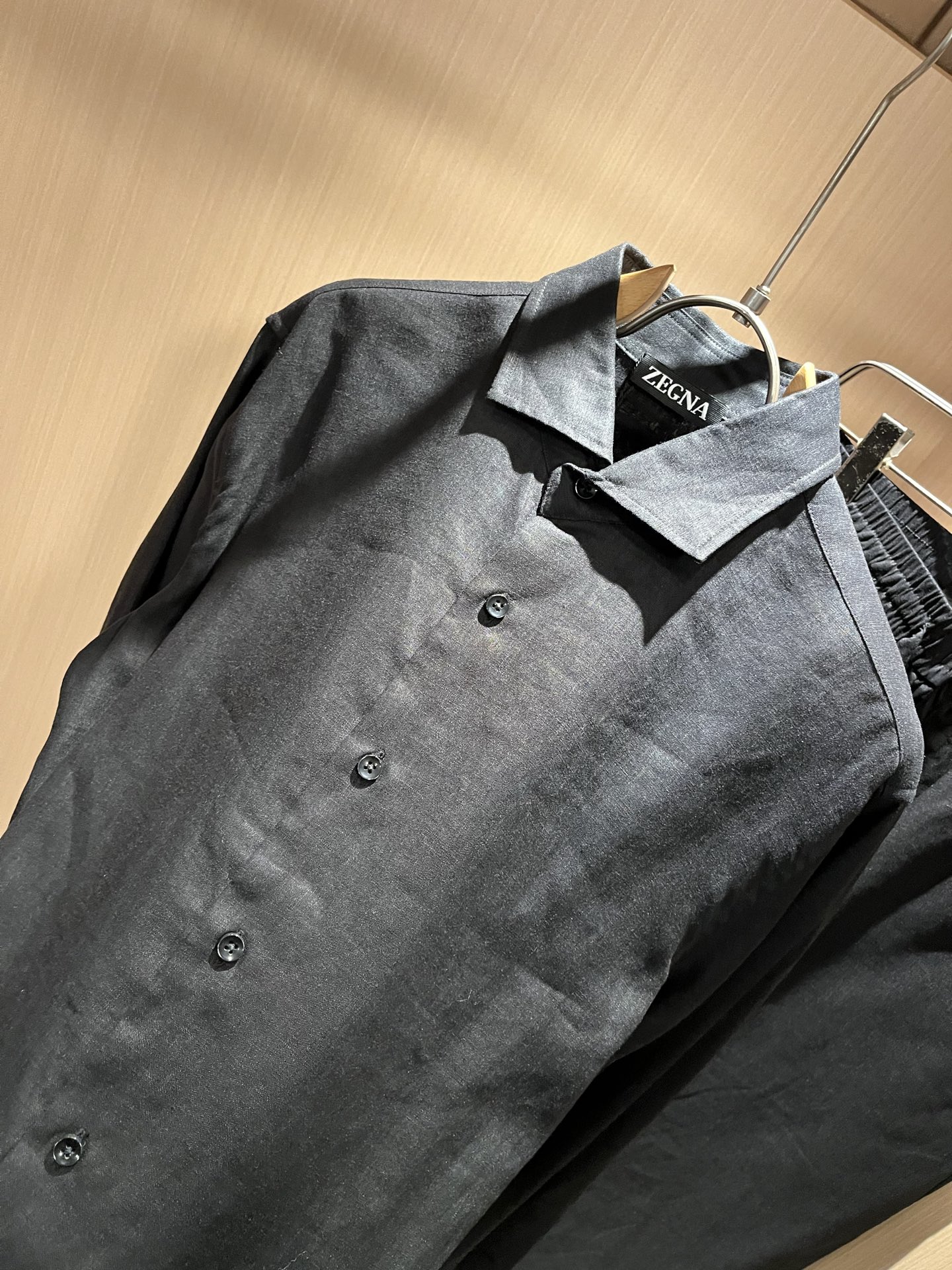 Ermenegildo Zeg*a杰*亚 2025秋冬新品男士套装，外贸公司订单！是杰尼亚经典的专有织物