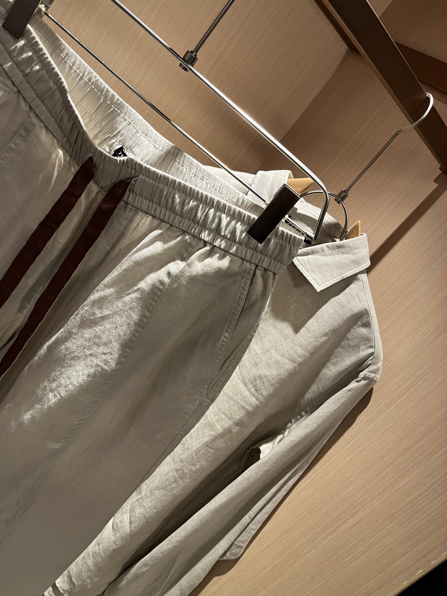 Ermenegildo Zeg*a杰*亚 2025秋冬新品男士套装，外贸公司订单！是杰尼亚经典的专有织物