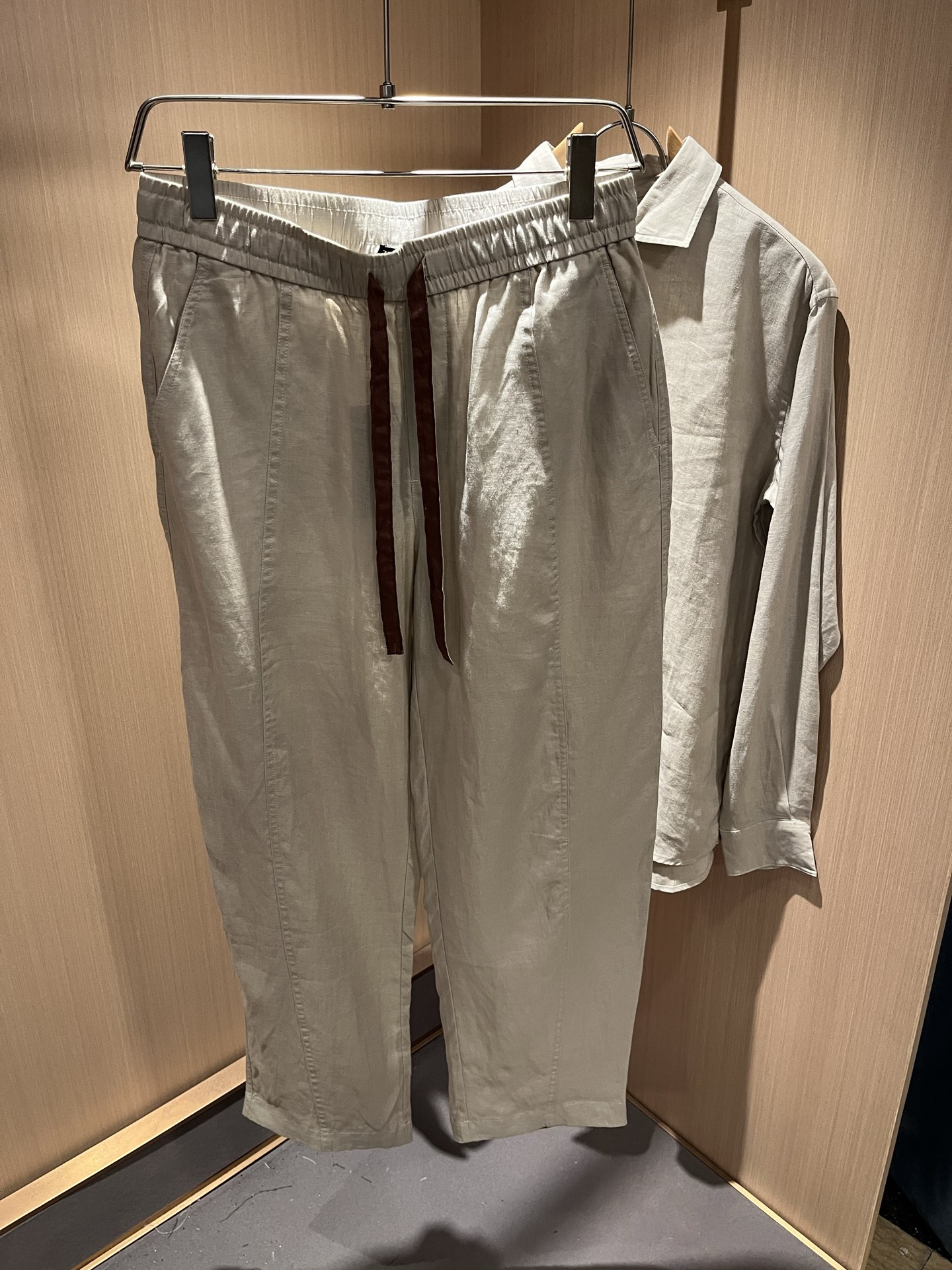 Ermenegildo Zeg*a杰*亚 2025秋冬新品男士套装，外贸公司订单！是杰尼亚经典的专有织物