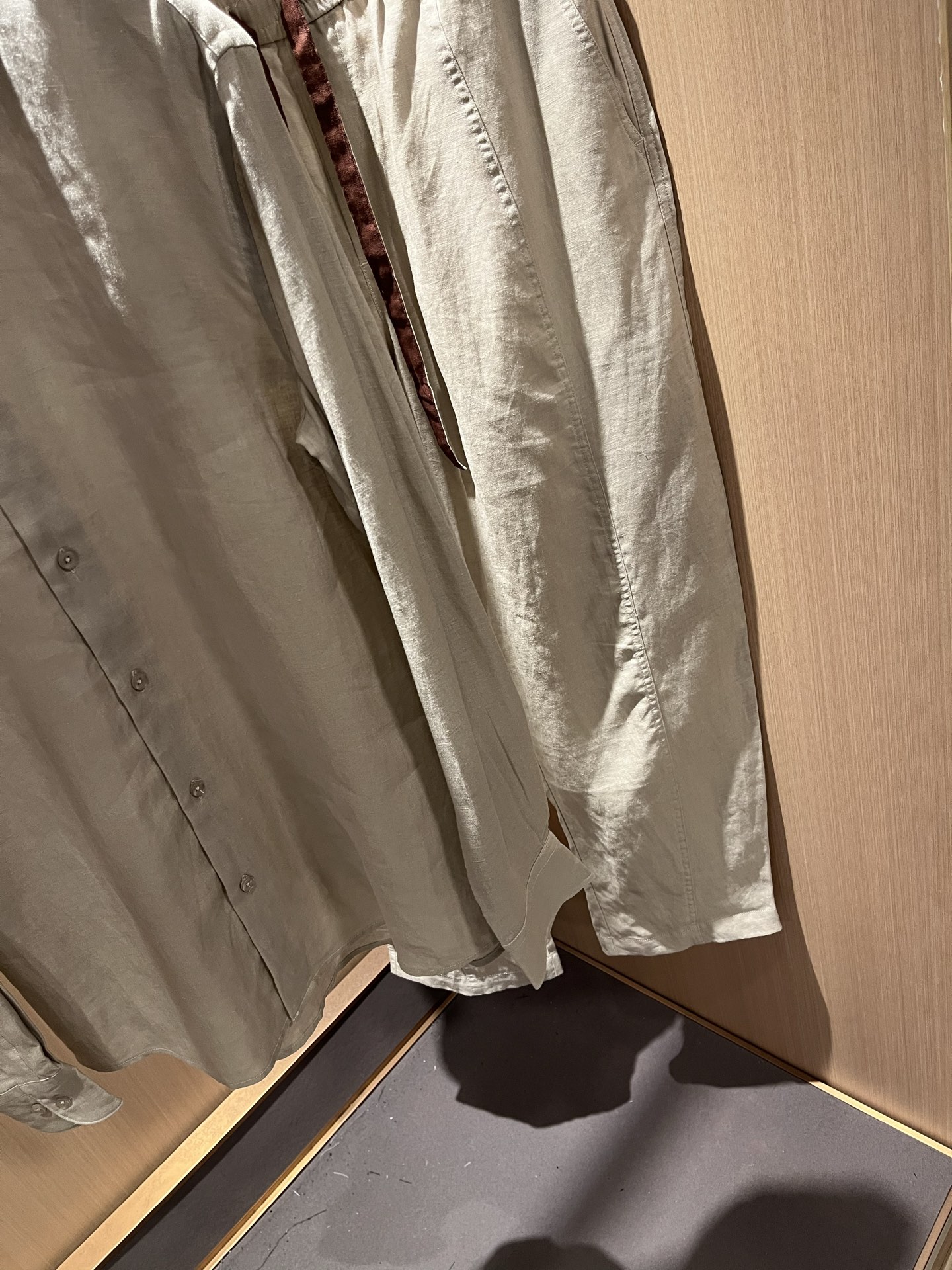 Ermenegildo Zeg*a杰*亚 2025秋冬新品男士套装，外贸公司订单！是杰尼亚经典的专有织物