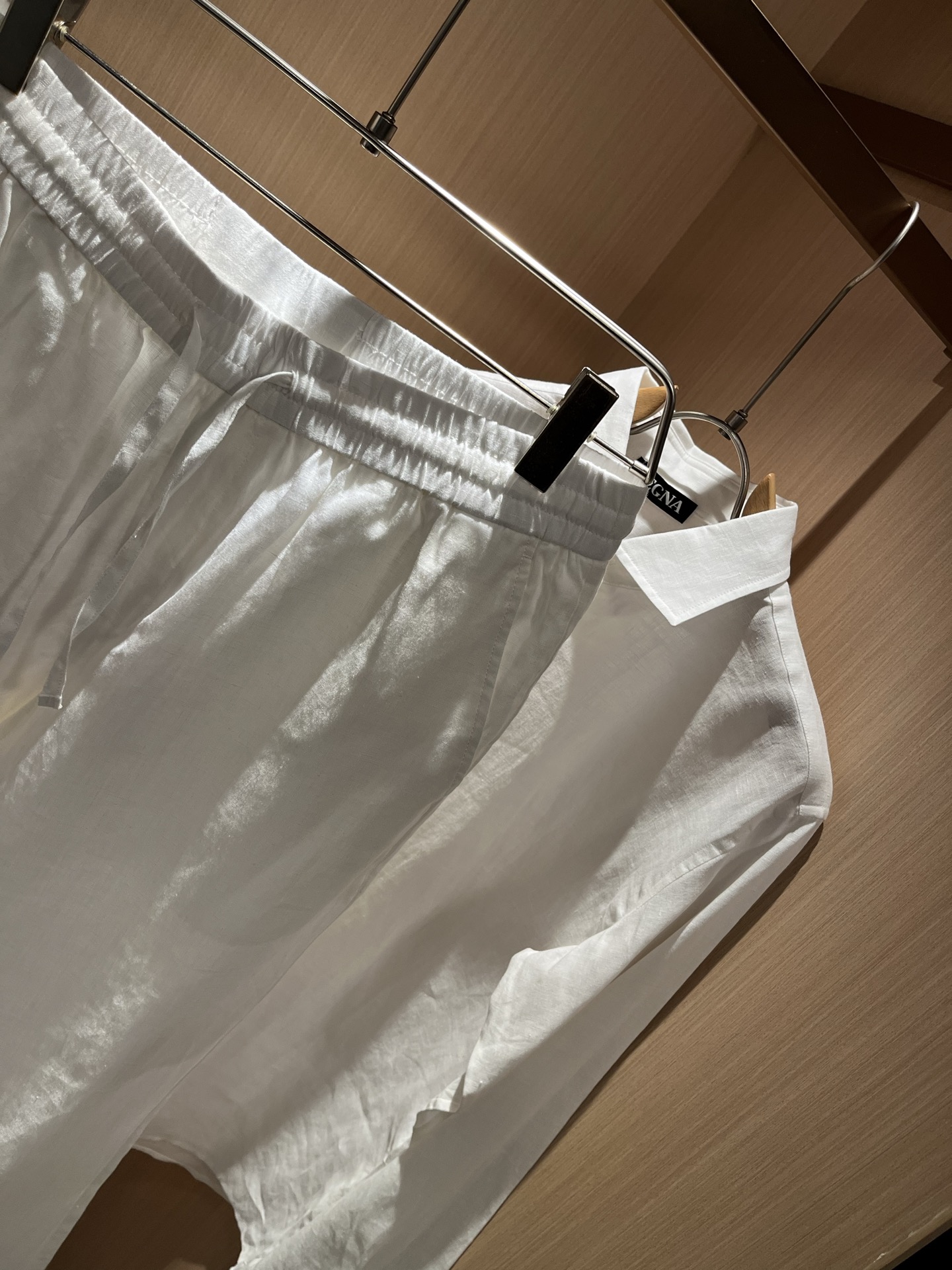 Ermenegildo Zeg*a杰*亚 2025秋冬新品男士套装，外贸公司订单！是杰尼亚经典的专有织物