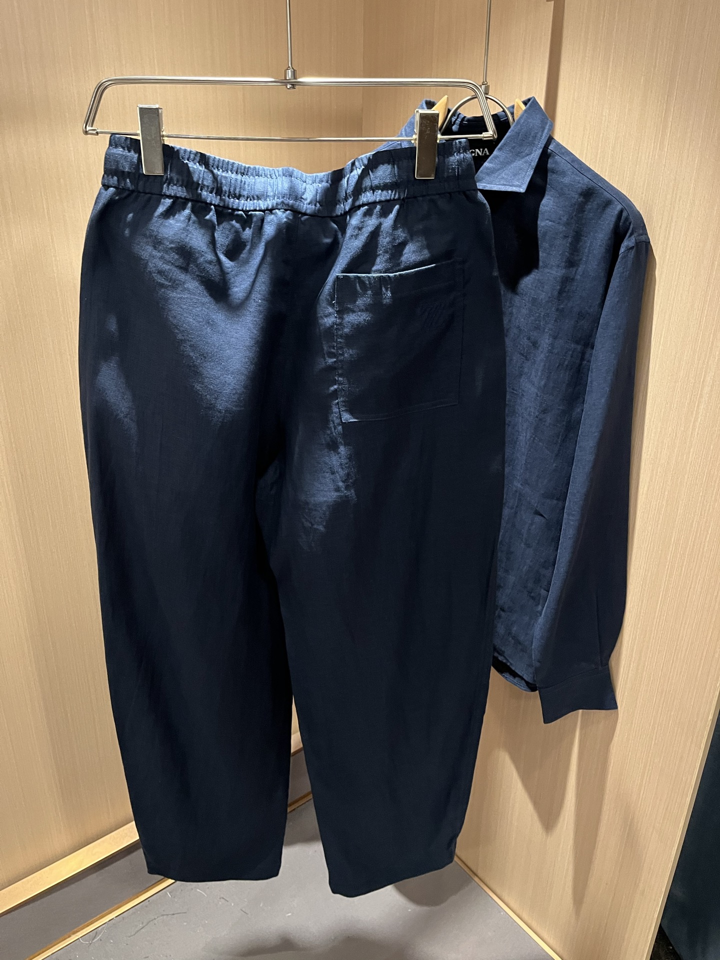 Ermenegildo Zeg*a杰*亚 2025秋冬新品男士套装，外贸公司订单！是杰尼亚经典的专有织物