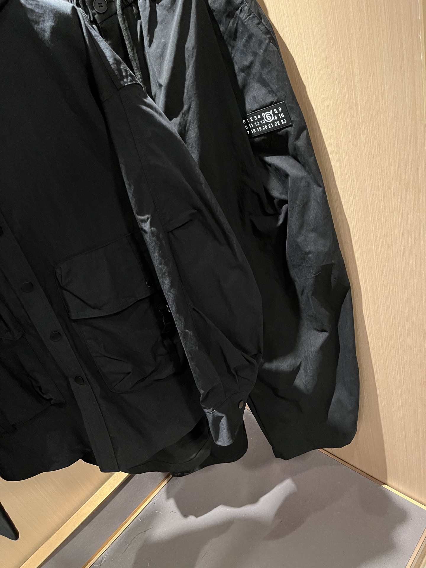 马吉拉 maison margiel 2025秋冬新款男女同款👫休闲套装，专柜同步发售！定制专属面料，胸