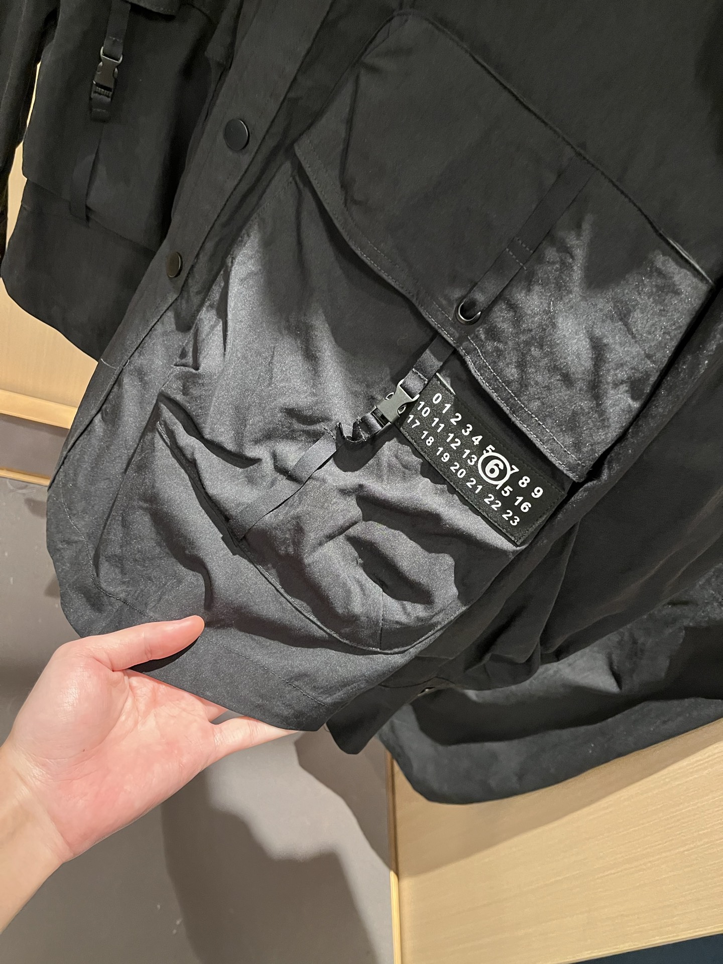 马吉拉 maison margiel 2025秋冬新款男女同款👫休闲套装，专柜同步发售！定制专属面料，胸