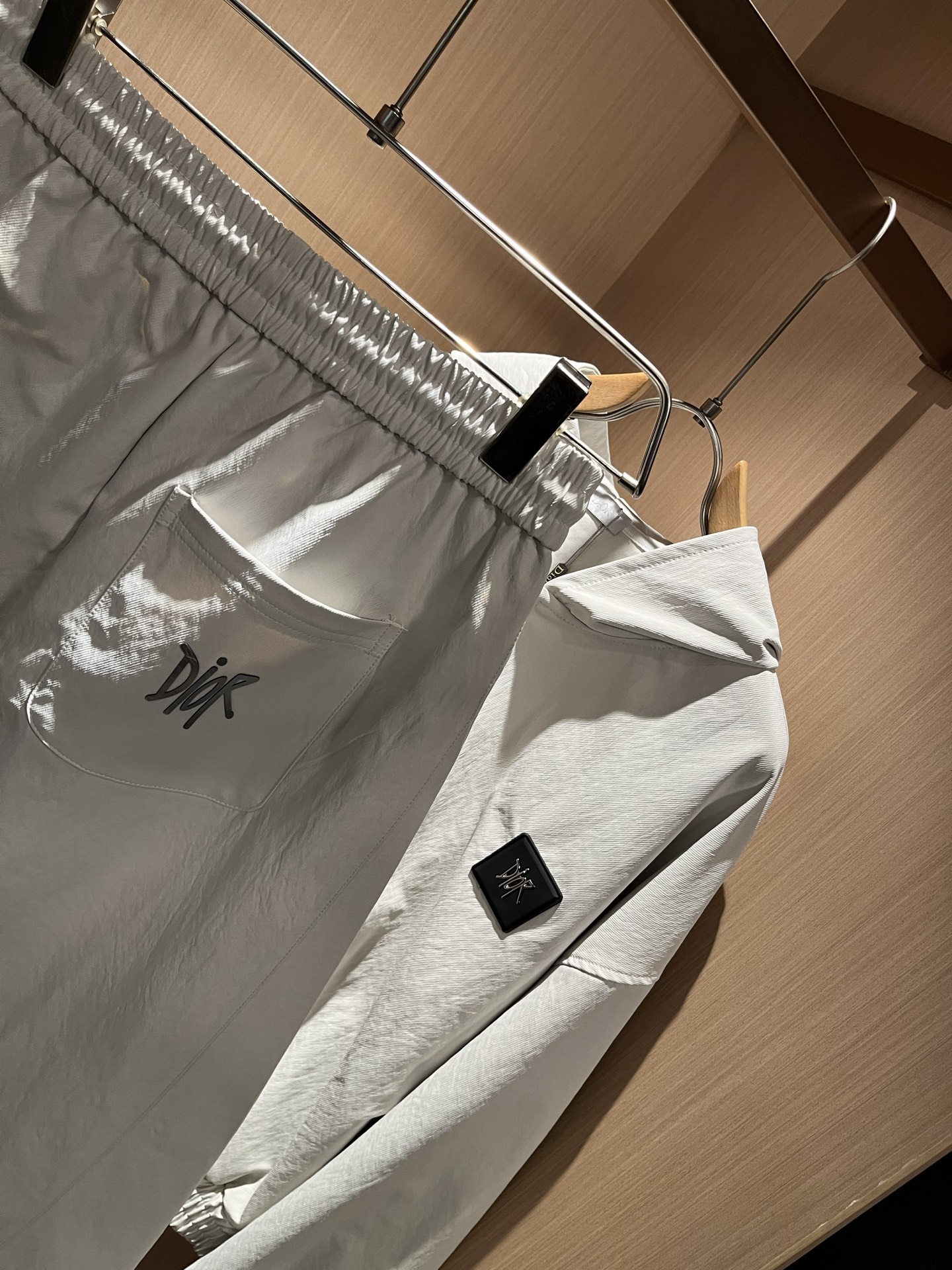 Dio*r迪*奥2025秋冬新品男女同款👫休闲套装，贸易公司渠道稀出，同步官网发售，男神女神最为期待的精