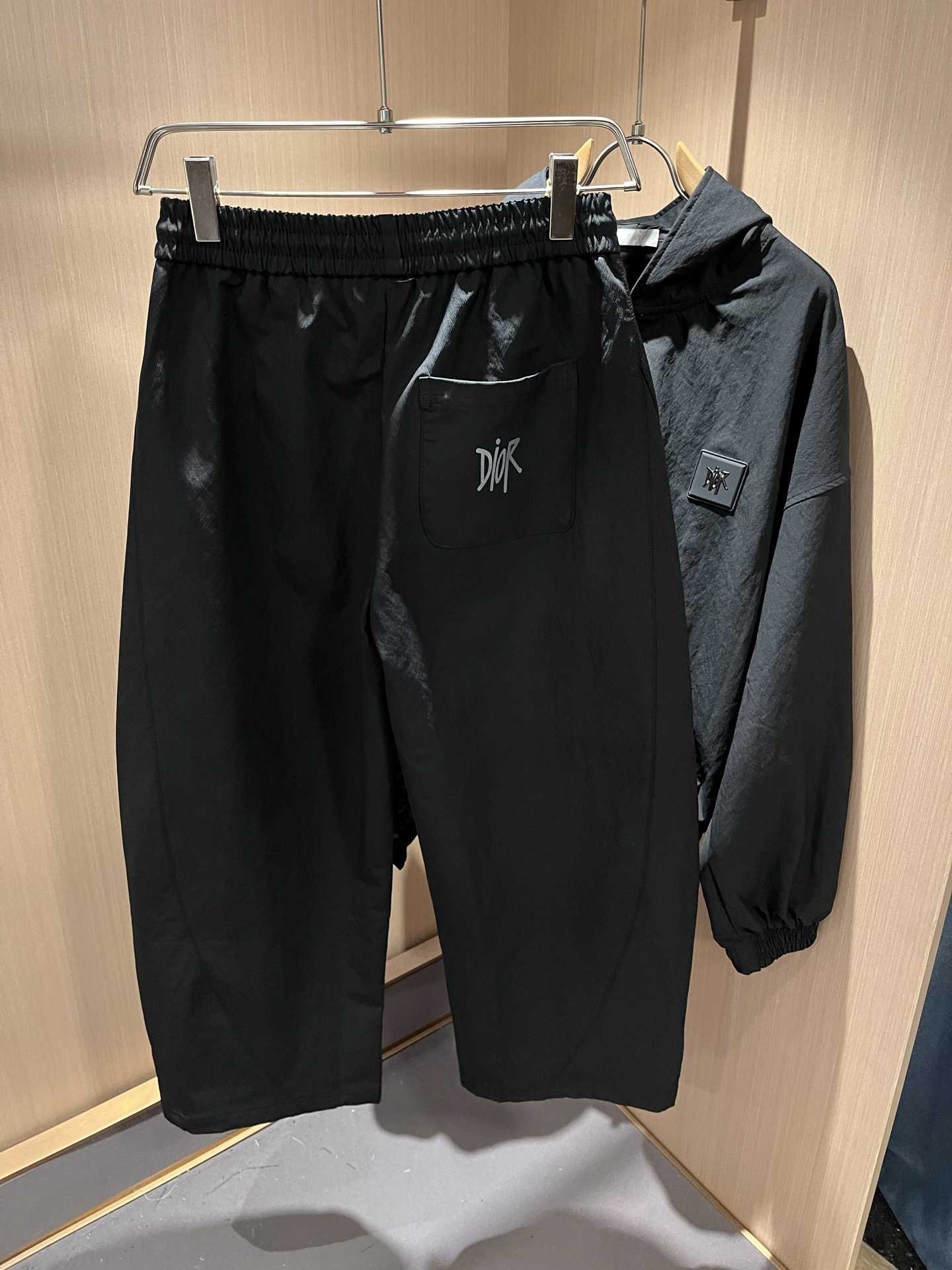 Dio*r迪*奥2025秋冬新品男女同款👫休闲套装，贸易公司渠道稀出，同步官网发售，男神女神最为期待的精