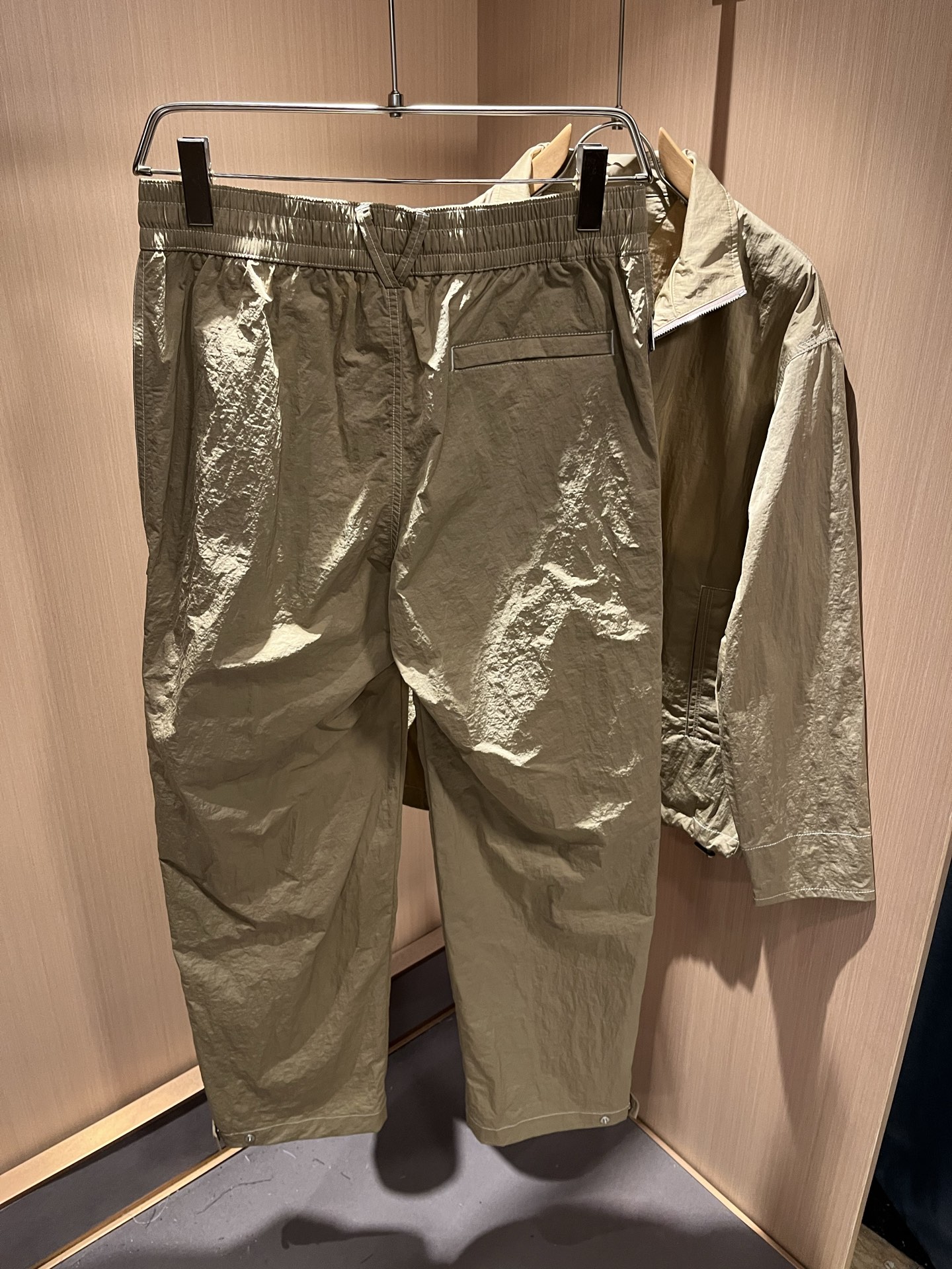 Botte*aVene*te葆碟家2025秋冬男士休闲套装，完美品相，第一眼看到这款夹克，百搭的实穿款！