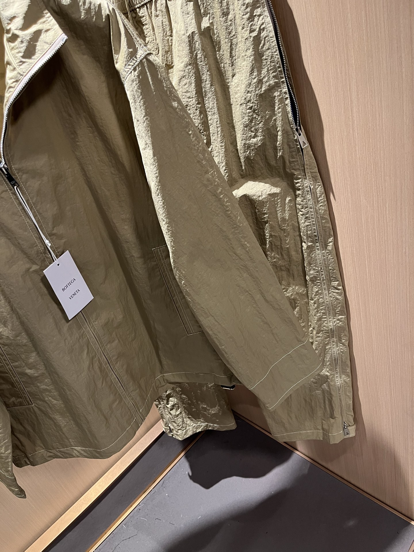 Botte*aVene*te葆碟家2025秋冬男士休闲套装，完美品相，第一眼看到这款夹克，百搭的实穿款！
