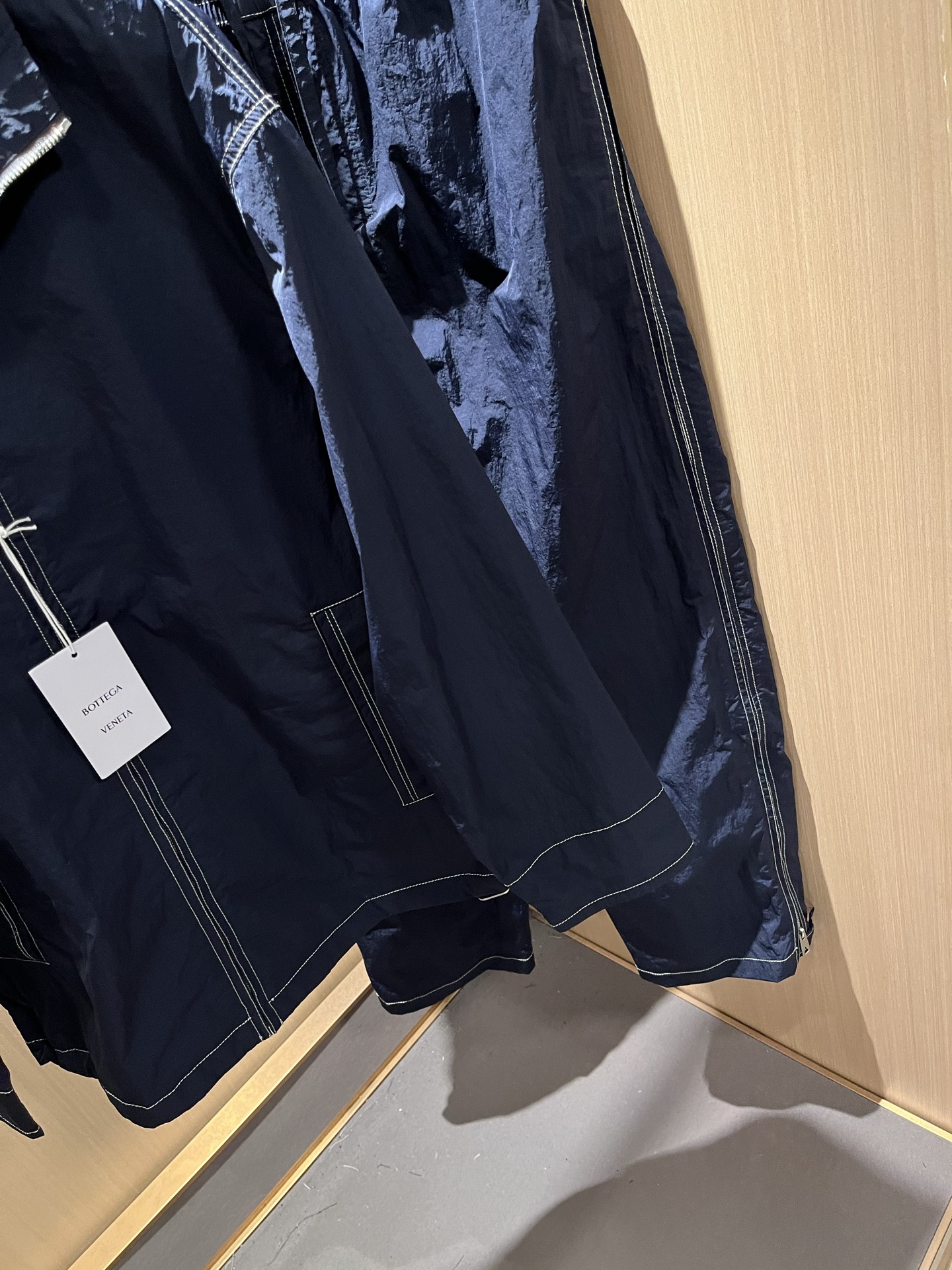 Botte*aVene*te葆碟家2025秋冬男士休闲套装，完美品相，第一眼看到这款夹克，百搭的实穿款！