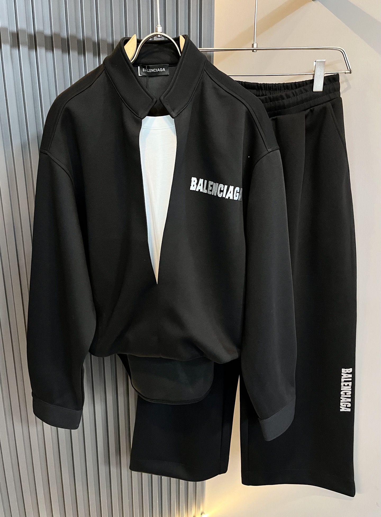BALENCI*GA巴黎*家 2025秋冬休闲套装，最新时尚休闲套装，贸易公司渠道稀出，同步官网发售，男