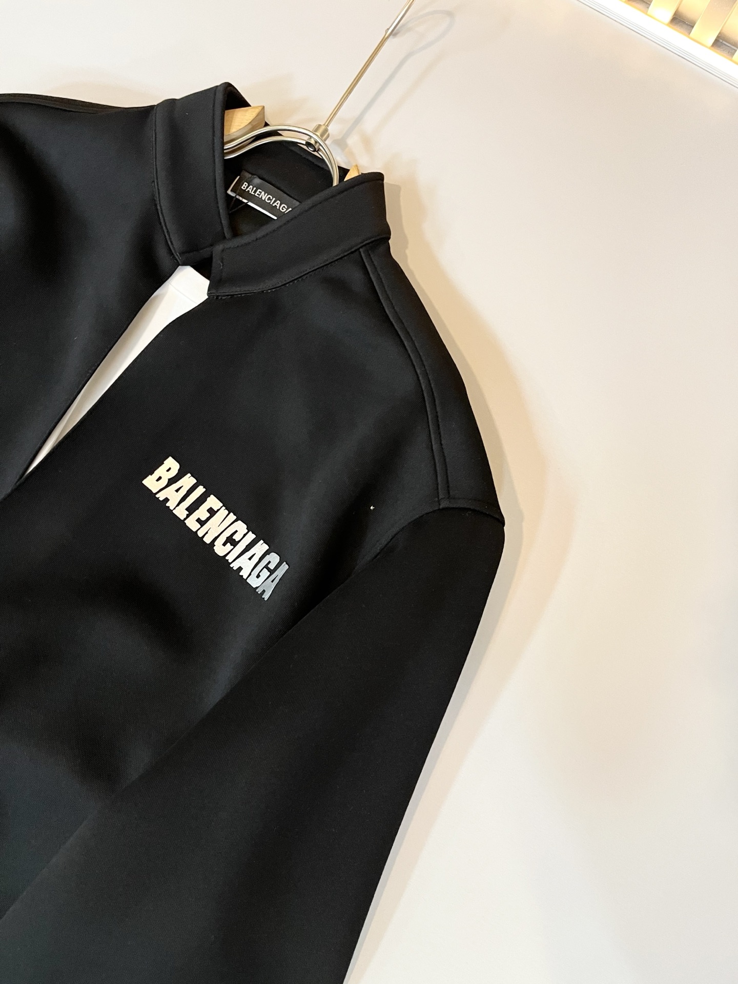 BALENCI*GA巴黎*家 2025秋冬休闲套装，最新时尚休闲套装，贸易公司渠道稀出，同步官网发售，男