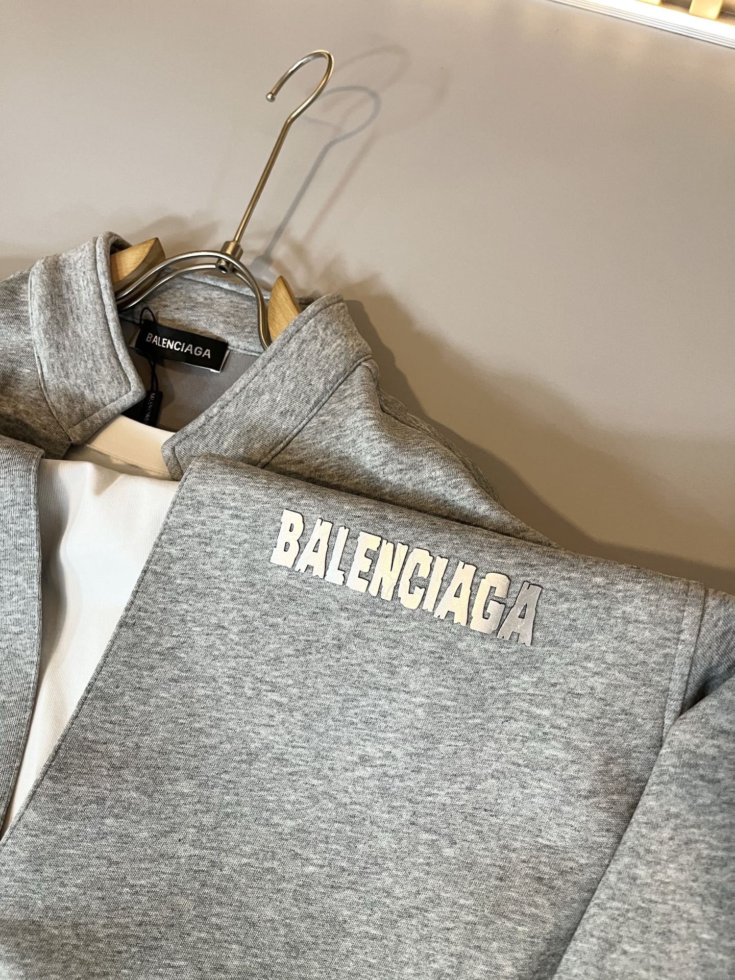 BALENCI*GA巴黎*家 2025秋冬休闲套装，最新时尚休闲套装，贸易公司渠道稀出，同步官网发售，男