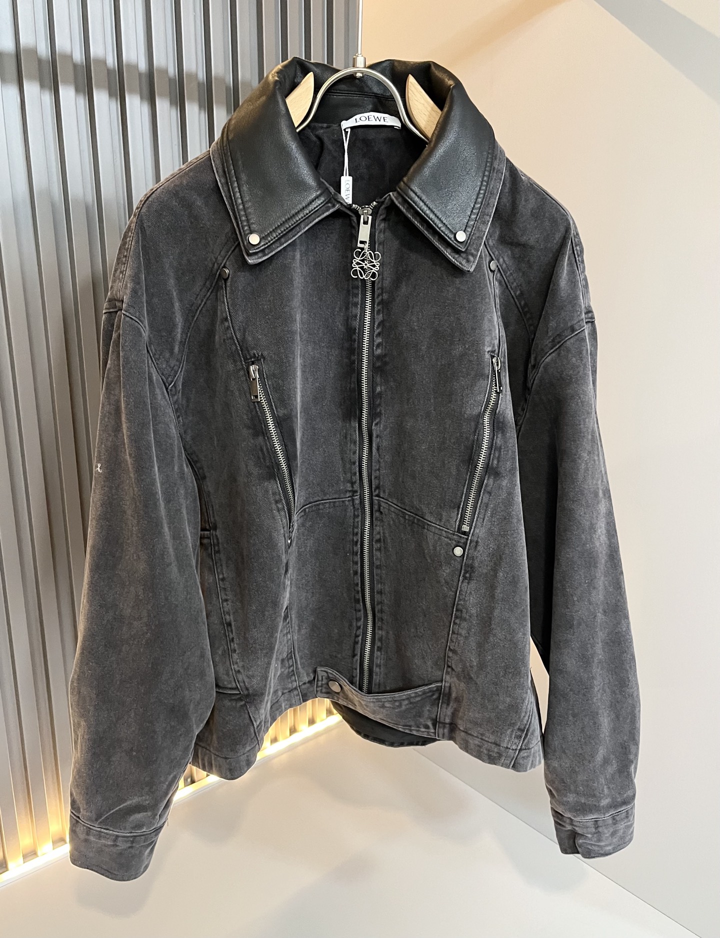 LO*WE/罗*威2025秋冬新款牛仔男女同款👫夹克外套，贸易公司渠道货，2025年最新品，官柜同步售卖