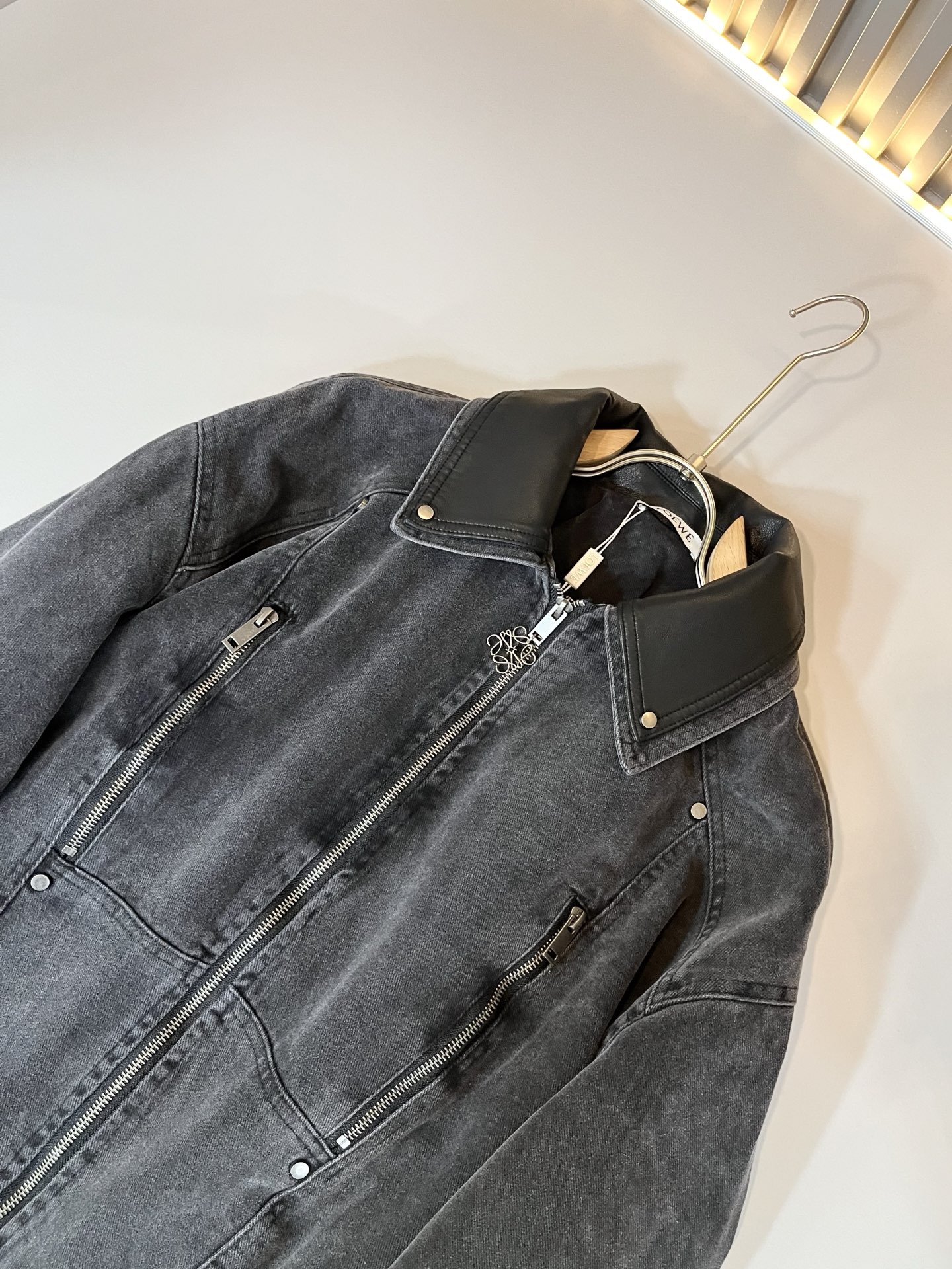 LO*WE/罗*威2025秋冬新款牛仔男女同款👫夹克外套，贸易公司渠道货，2025年最新品，官柜同步售卖