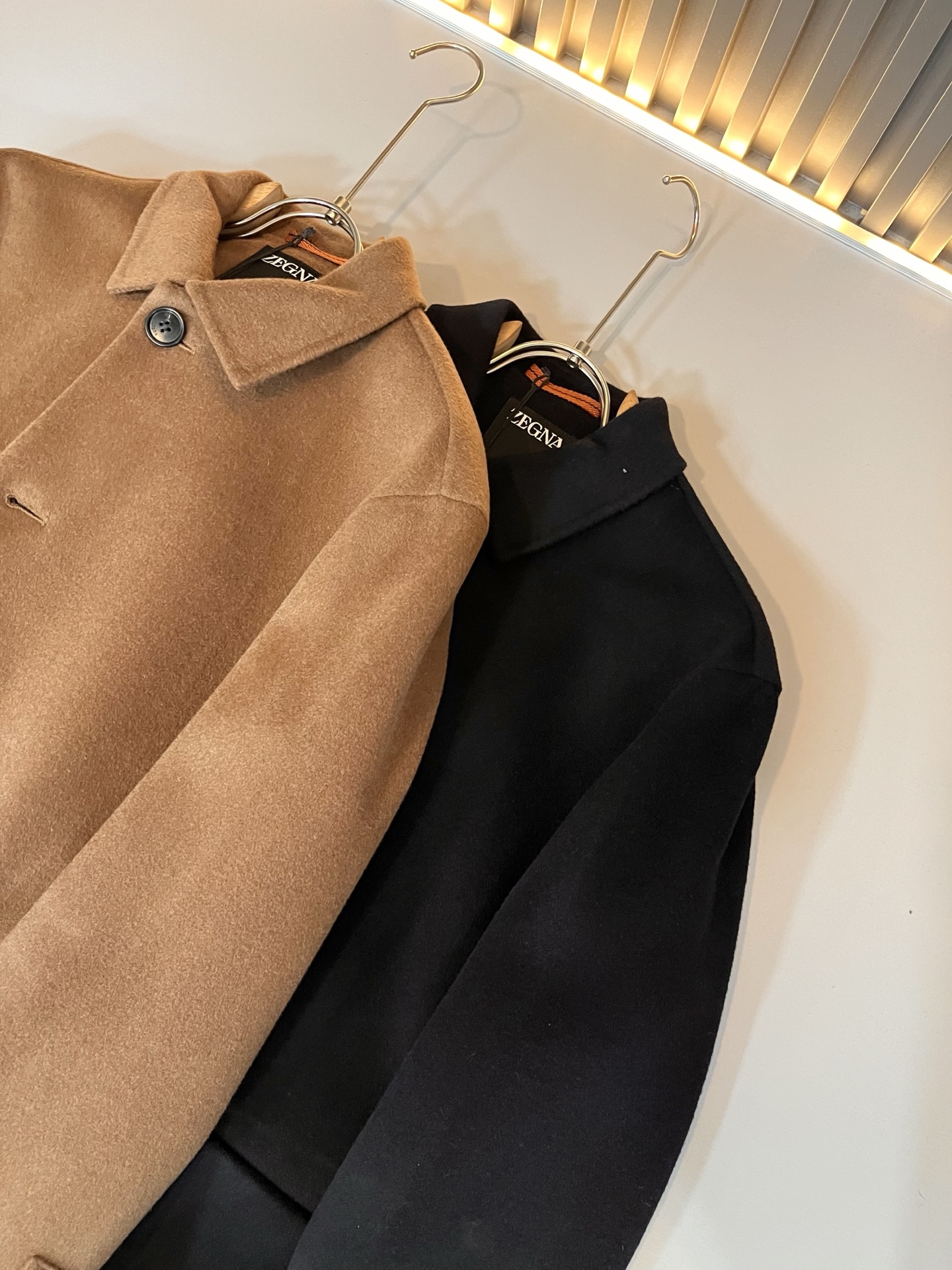 Ermenegildo Zeg*a杰*亚 2025秋冬新款男士夹克外套，外贸公司订单！客供羊毛呢材质，是