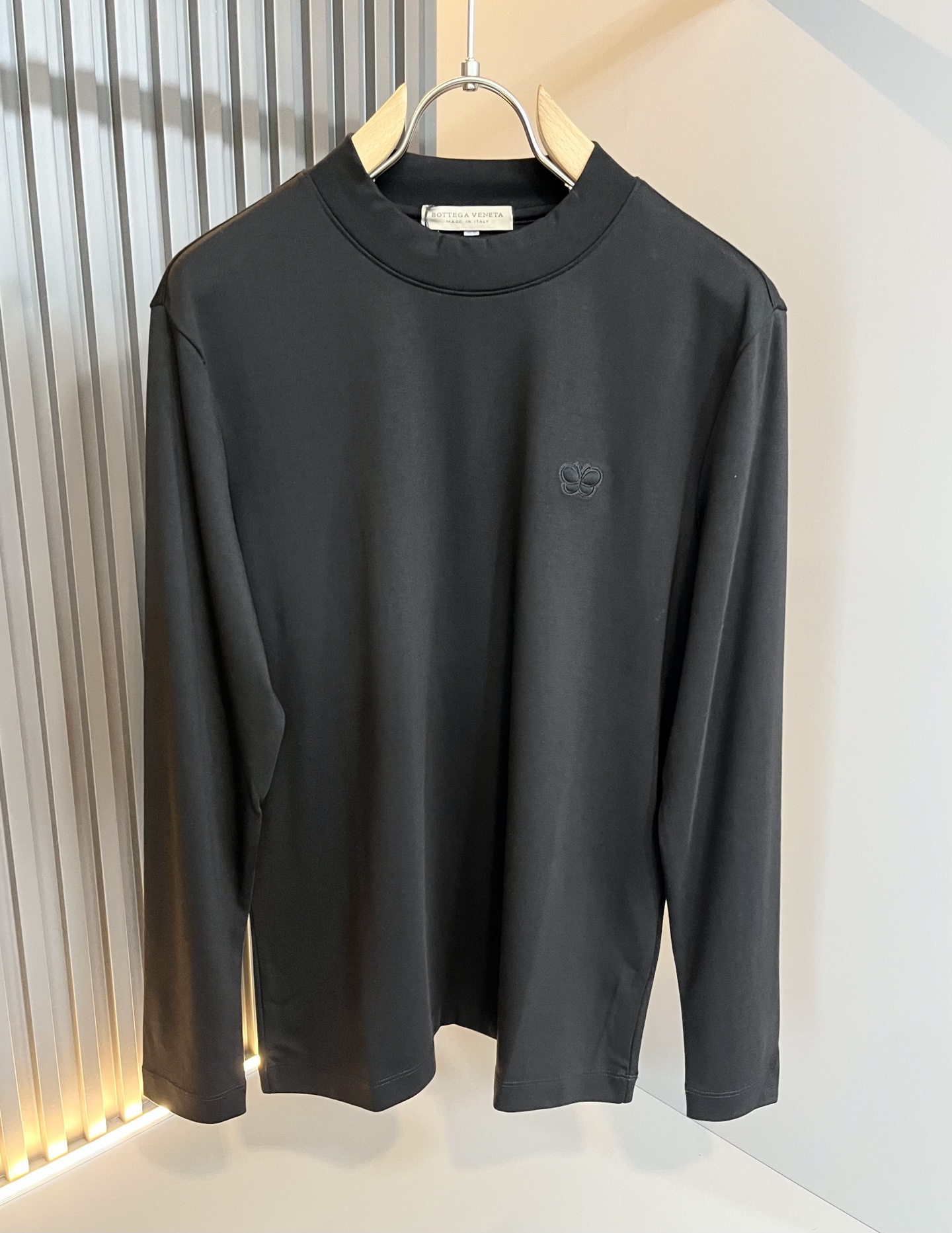 BottegaVene*a宝*嘉 2025秋冬新款男士打底衫，这是今年目前为止最牛批的一款纯色高品质面料