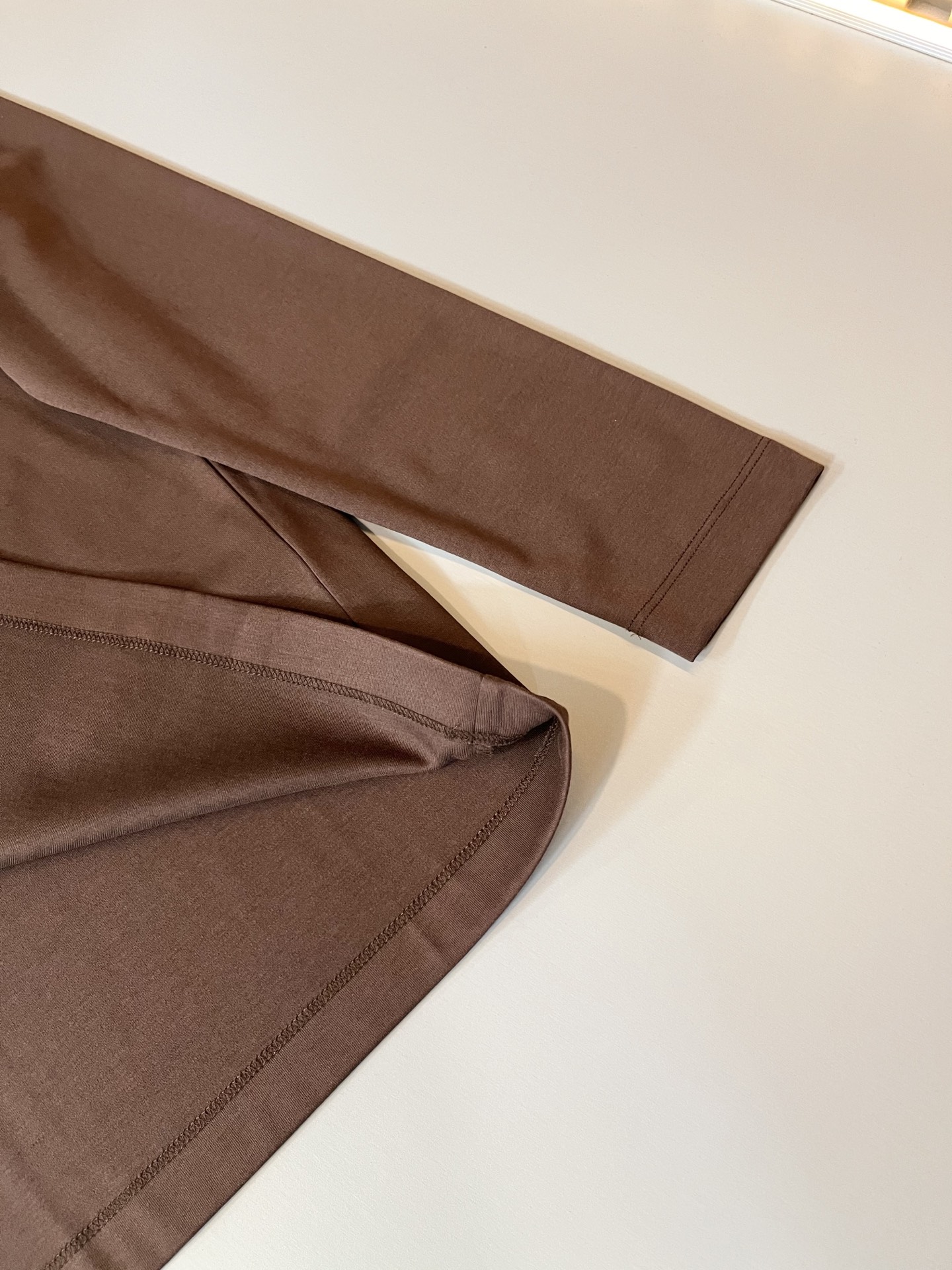 BottegaVene*a宝*嘉 2025秋冬新款男士打底衫，这是今年目前为止最牛批的一款纯色高品质面料