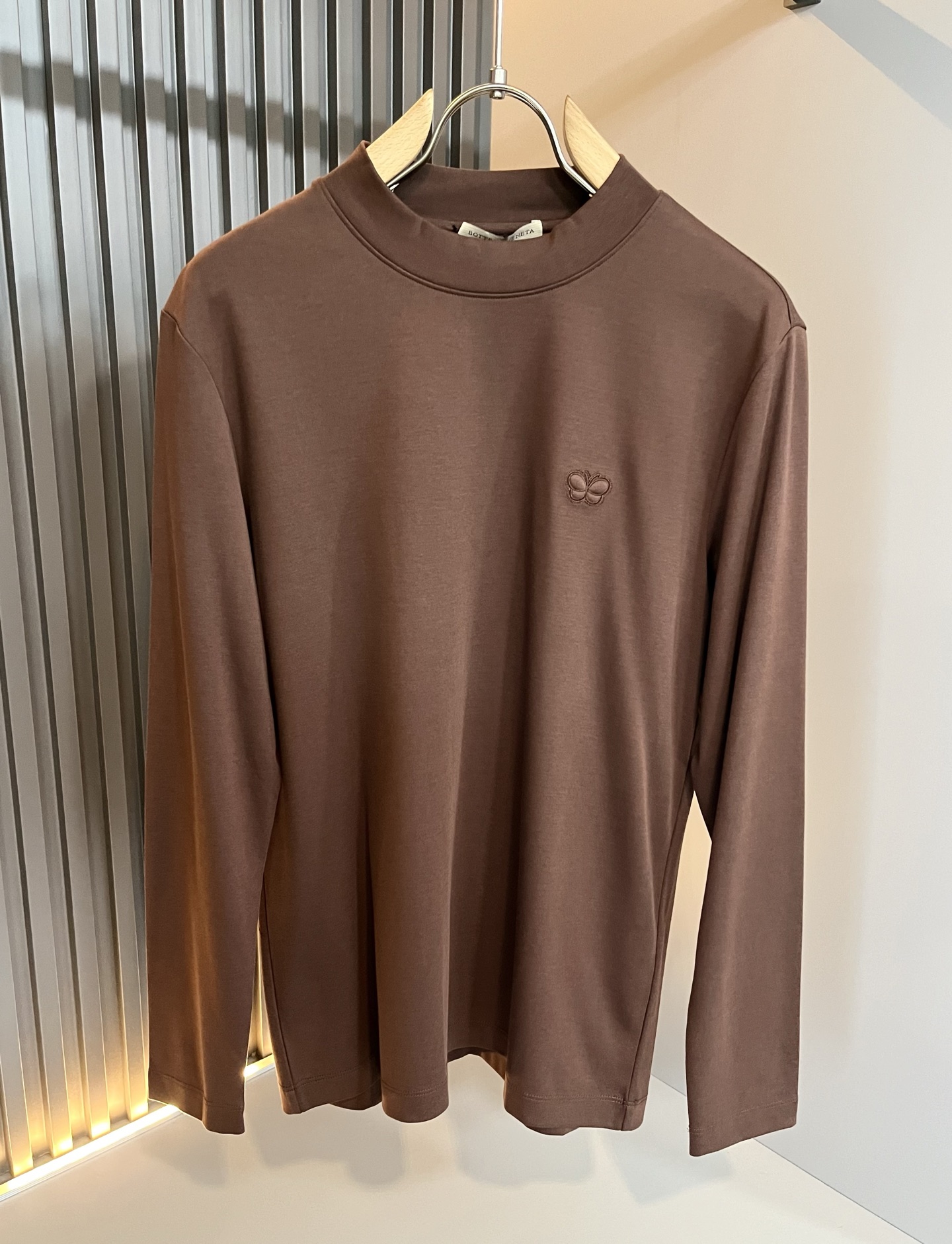 BottegaVene*a宝*嘉 2025秋冬新款男士打底衫，这是今年目前为止最牛批的一款纯色高品质面料