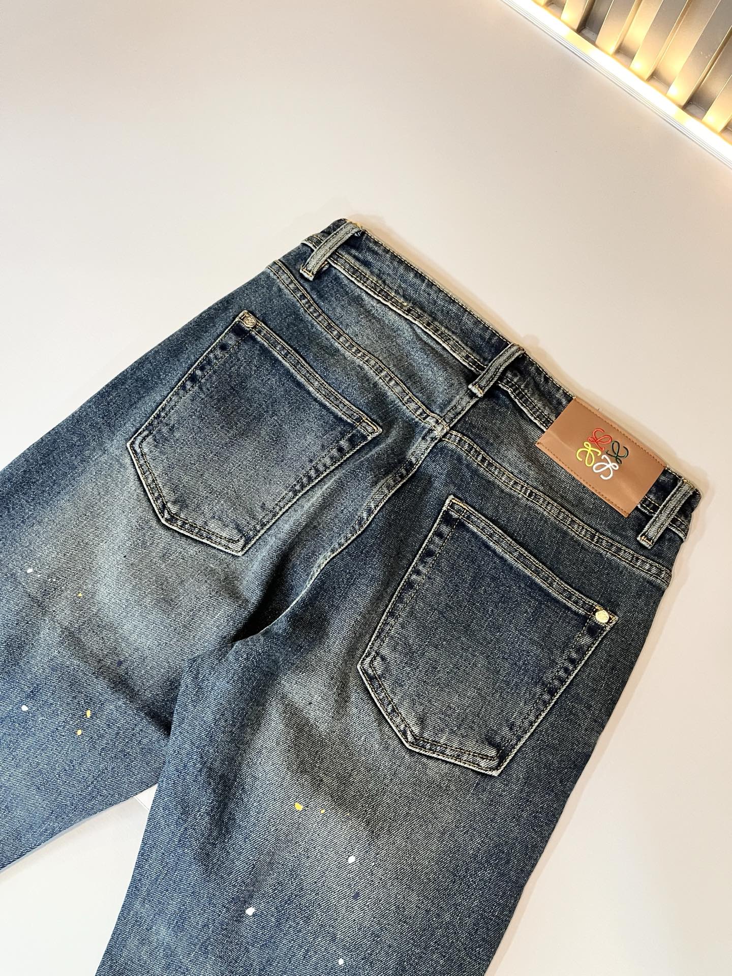 LO*WE/罗*威2025秋冬新品男士时装款高端休闲裤，香港洋行渠道货，日本原厂出品，纯血统品质，完美延