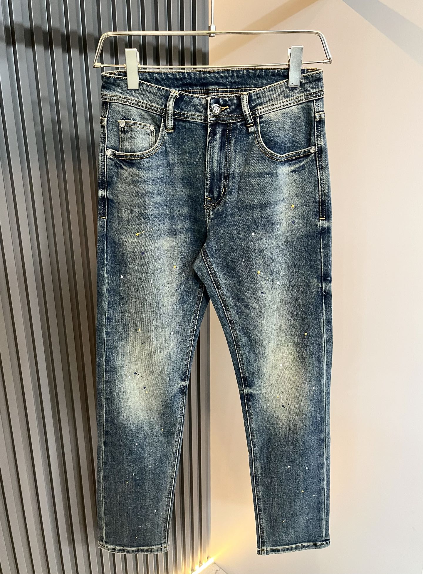 LO*WE/罗*威2025秋冬新品男士时装款高端休闲裤，香港洋行渠道货，日本原厂出品，纯血统品质，完美延