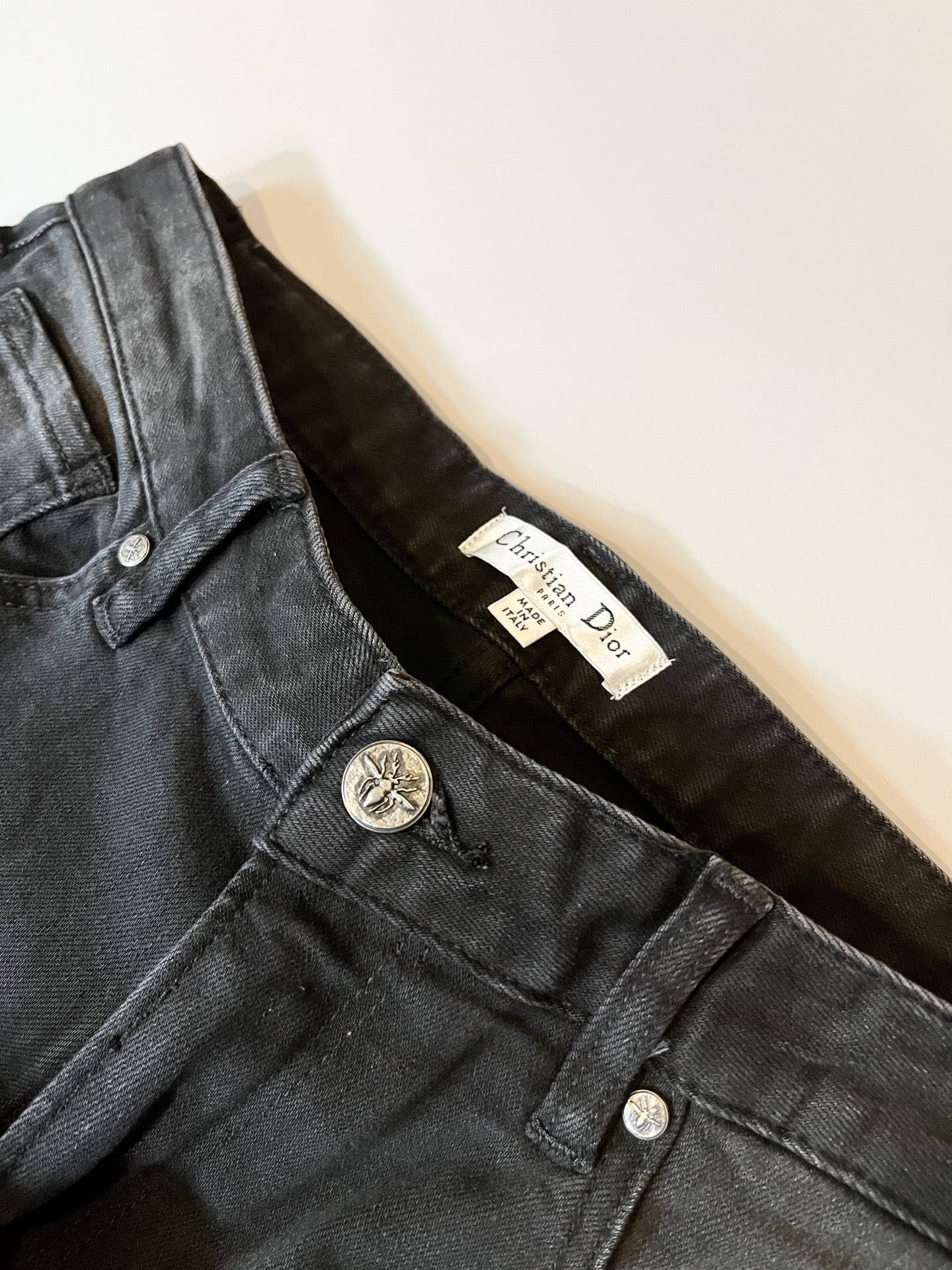 Dio*r 迪家 2025秋冬男士水洗小直筒牛仔裤！贸易公司渠道牛货，品相超赞，时尚圈万能的百搭裤王，欧