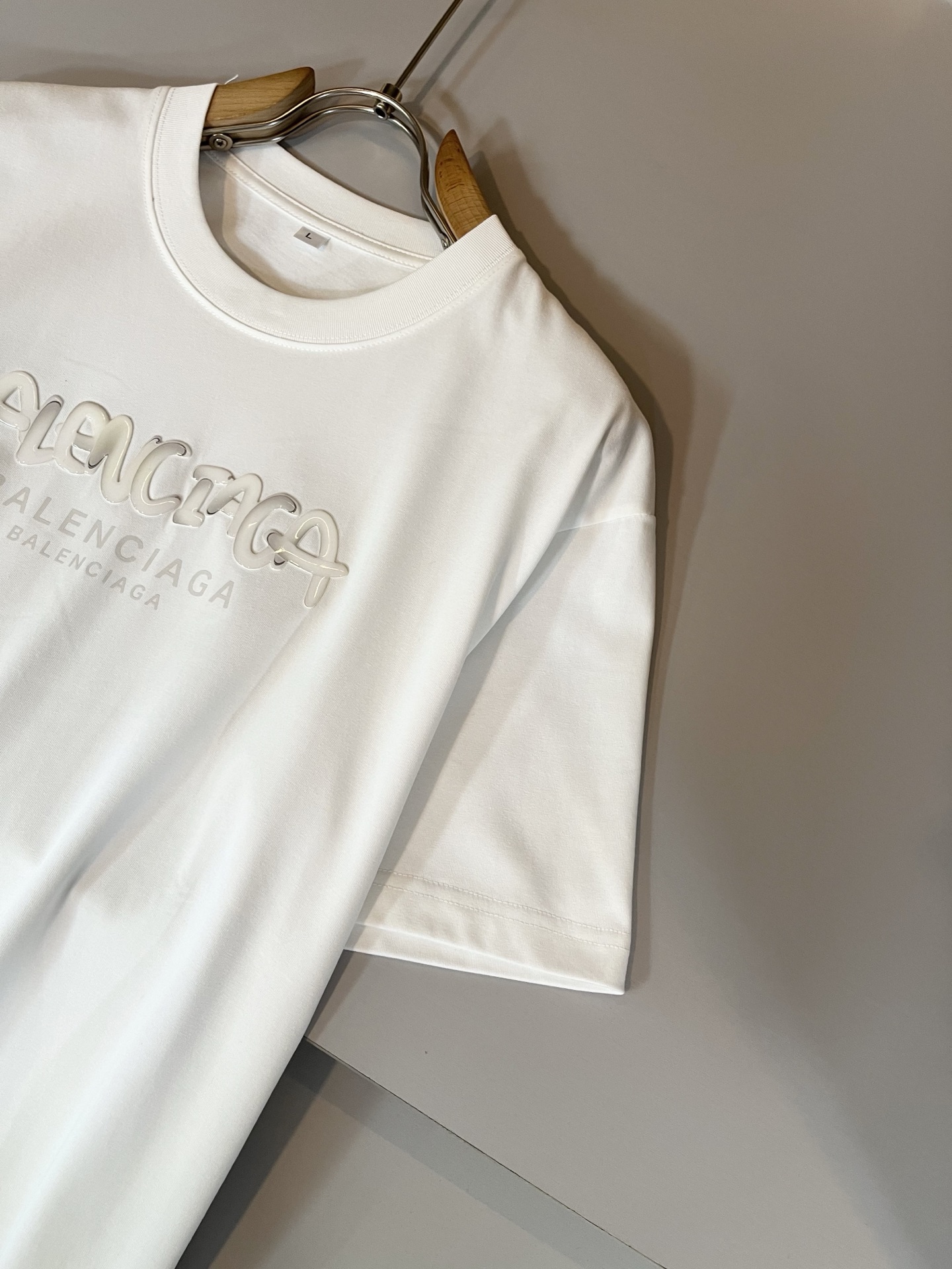 BALENCI*GA巴黎*家 2025春夏新款男女同款👫短袖T恤！走秀图案印花时尚休闲短袖T恤衫！设计l