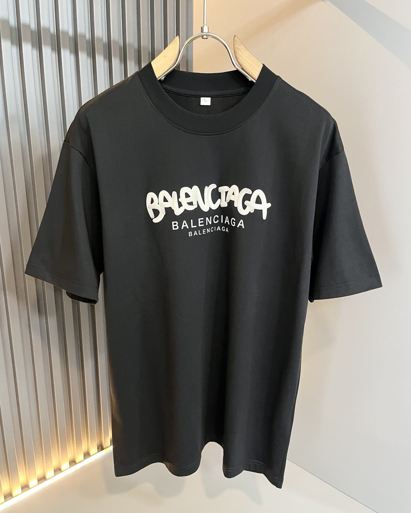 BALENCI*GA巴黎*家 2025春夏新款男女同款👫短袖T恤！走秀图案印花时尚休闲短袖T恤衫！设计l