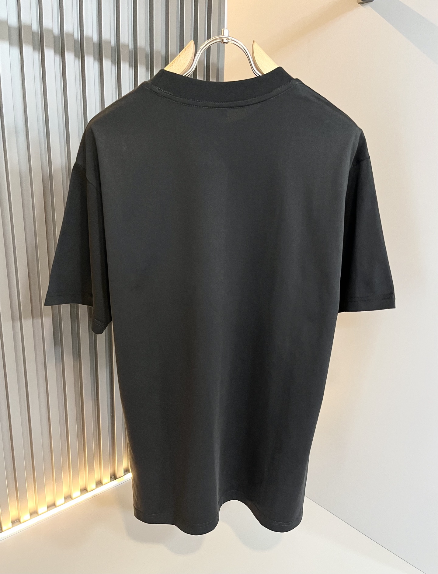 BALENCI*GA巴黎*家 2025春夏新款男女同款👫短袖T恤！走秀图案印花时尚休闲短袖T恤衫！设计l