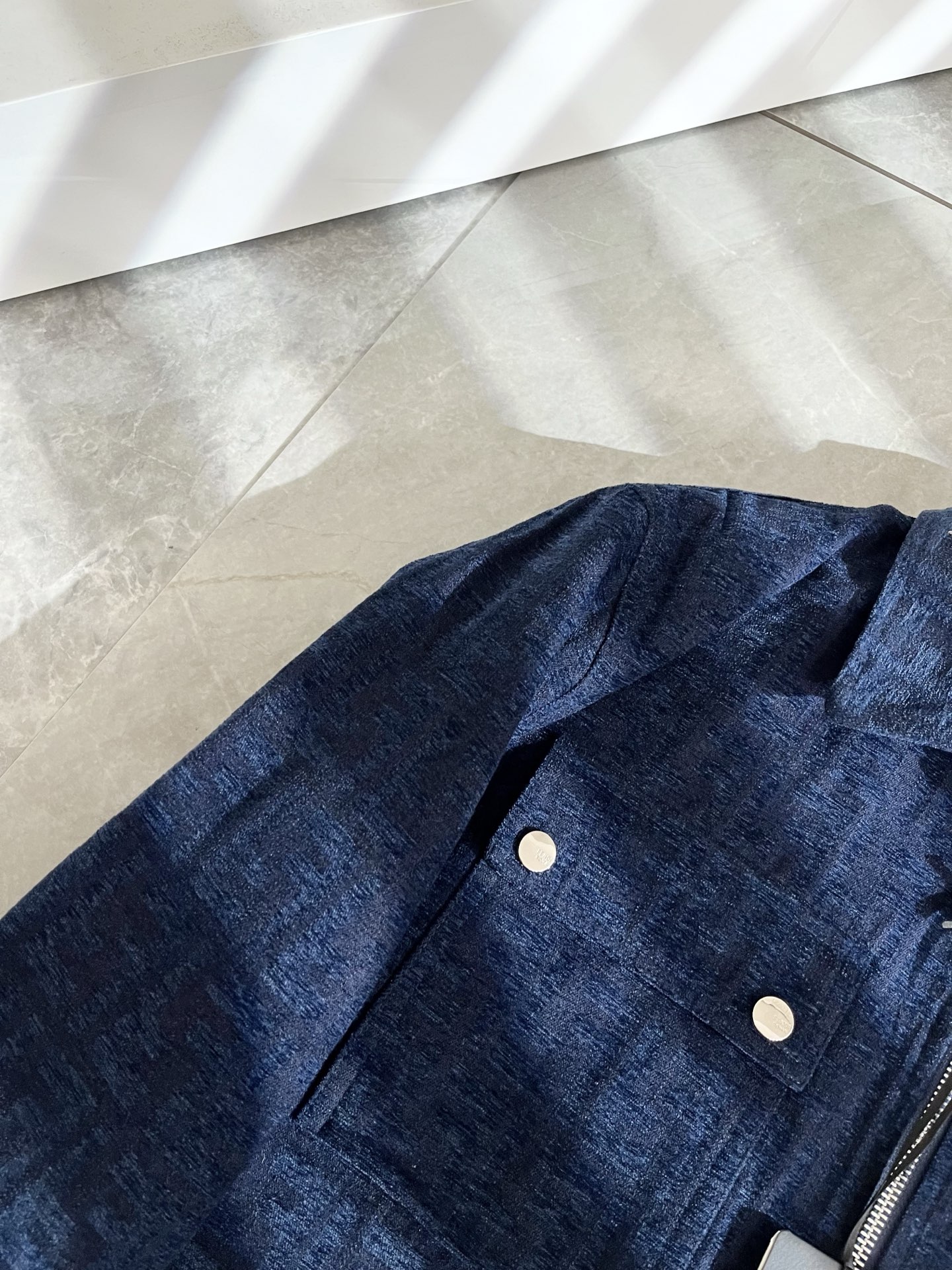 FEN*I 芬*迪 2025春夏新款夹克外套，意大利原厂订单，FD家族人气单品，代表性十足，规格感十足的