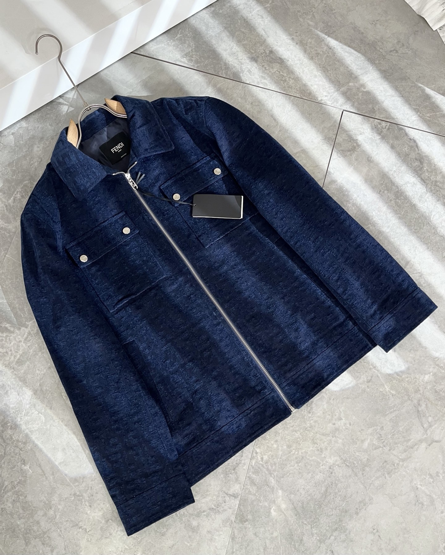 FEN*I 芬*迪 2025春夏新款夹克外套，意大利原厂订单，FD家族人气单品，代表性十足，规格感十足的