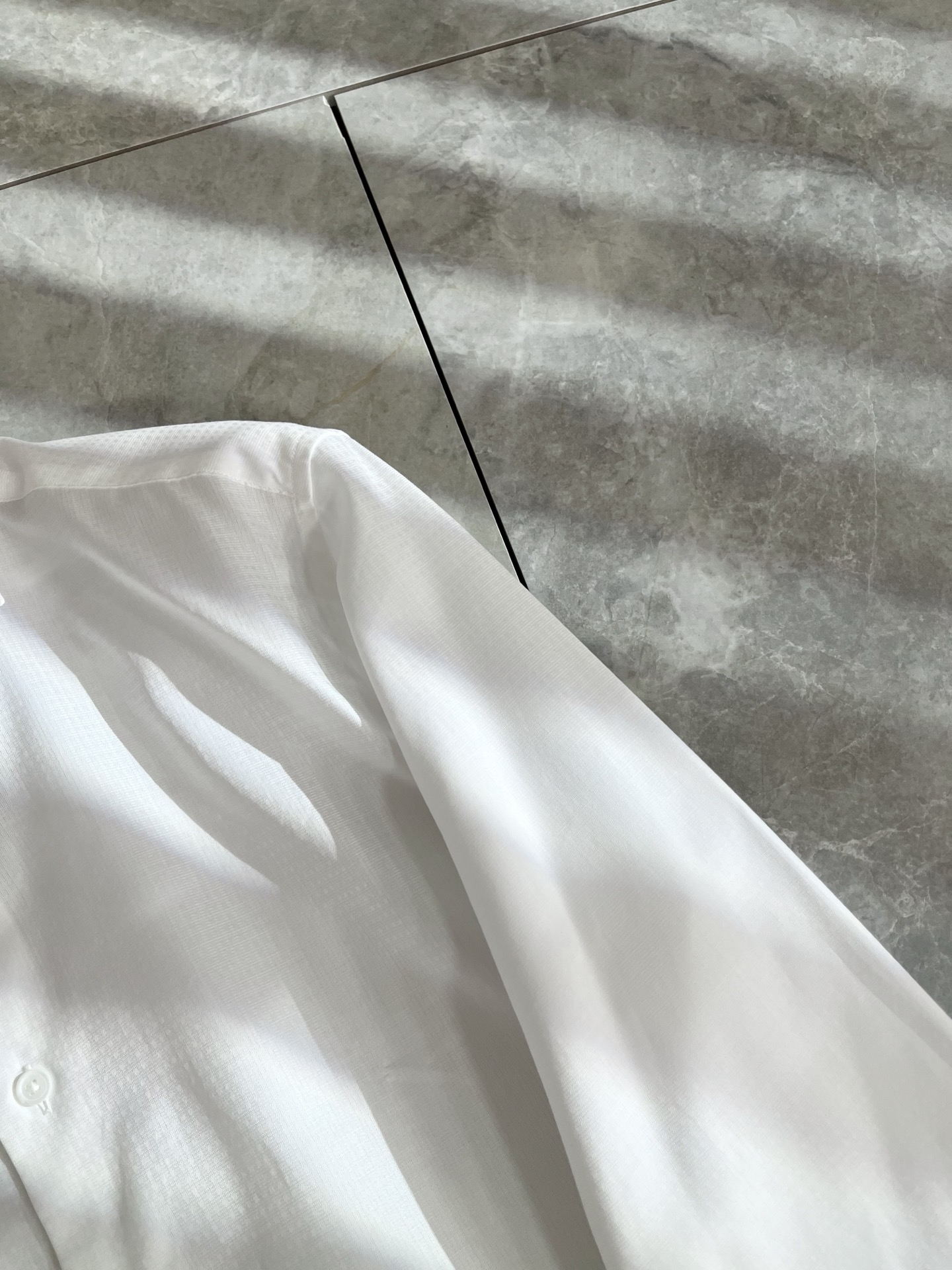 Ermenegildo Zeg*a杰*亚 2025早秋新款男士衬衣，外贸公司订单！客供府绸棉材质，是杰尼