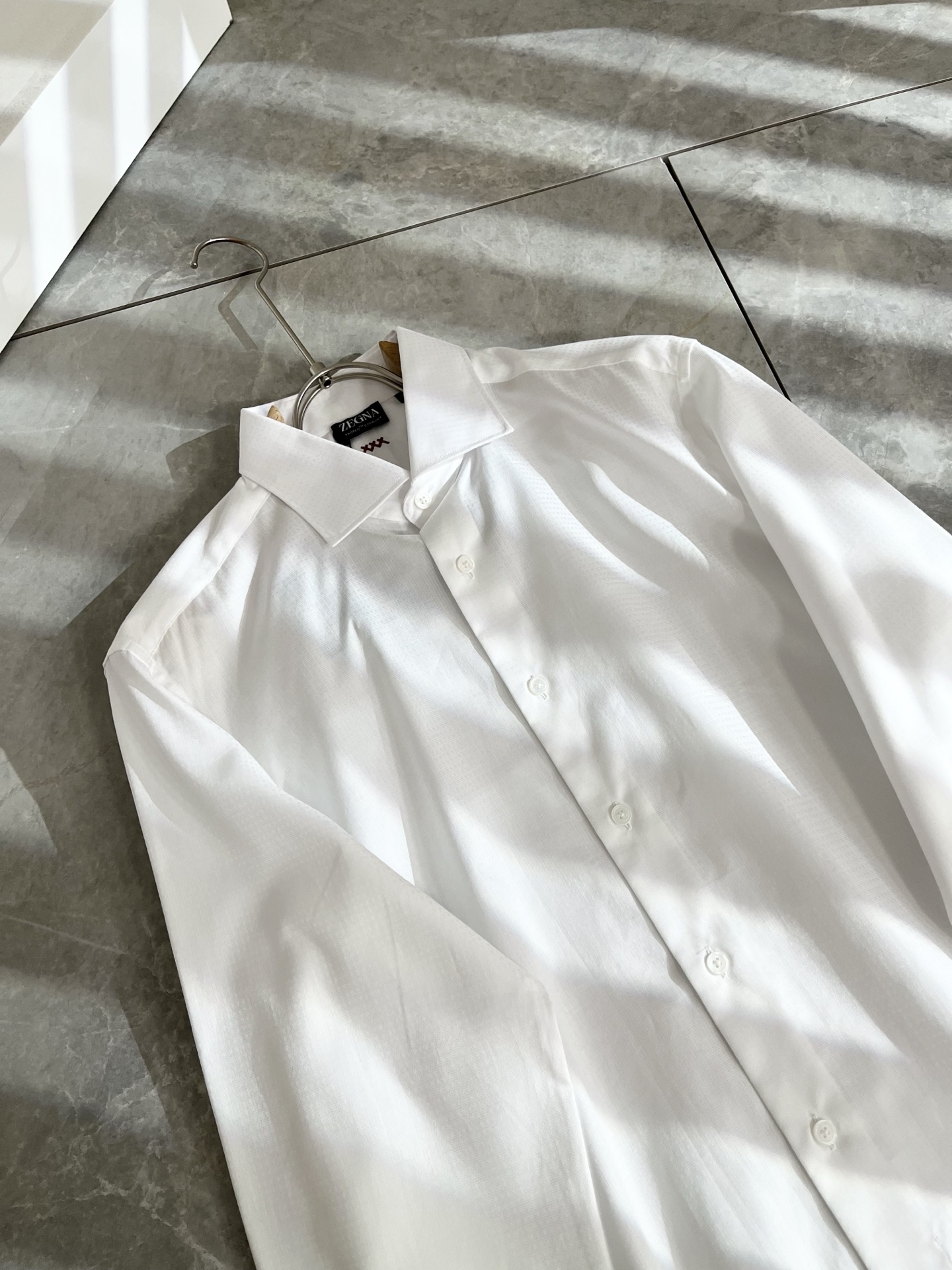 Ermenegildo Zeg*a杰*亚 2025早秋新款男士衬衣，外贸公司订单！客供府绸棉材质，是杰尼