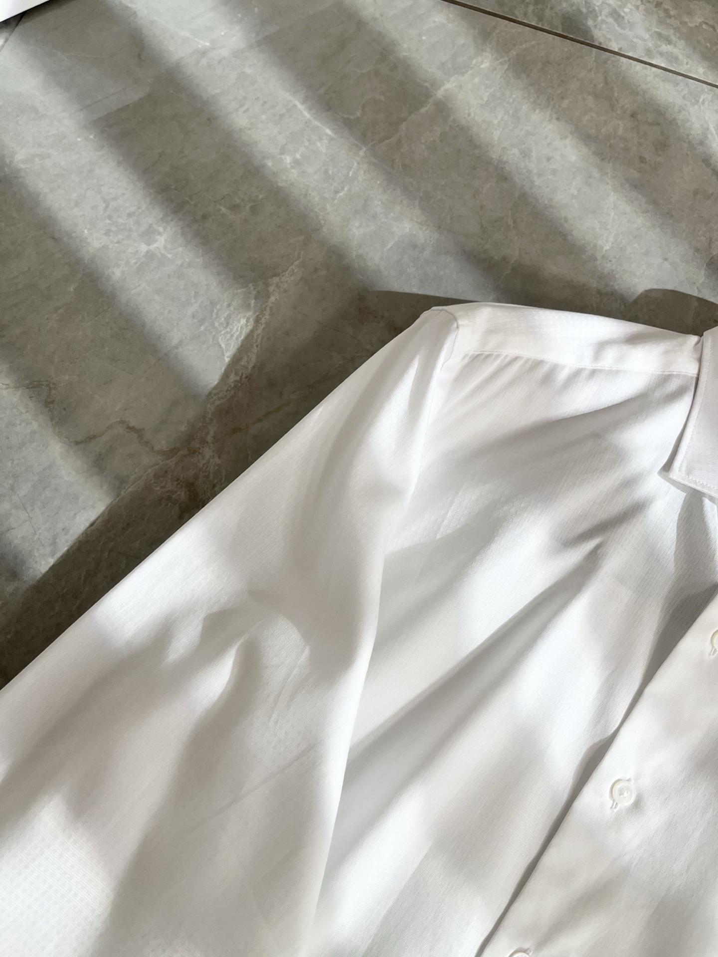 Ermenegildo Zeg*a杰*亚 2025早秋新款男士衬衣，外贸公司订单！客供府绸棉材质，是杰尼