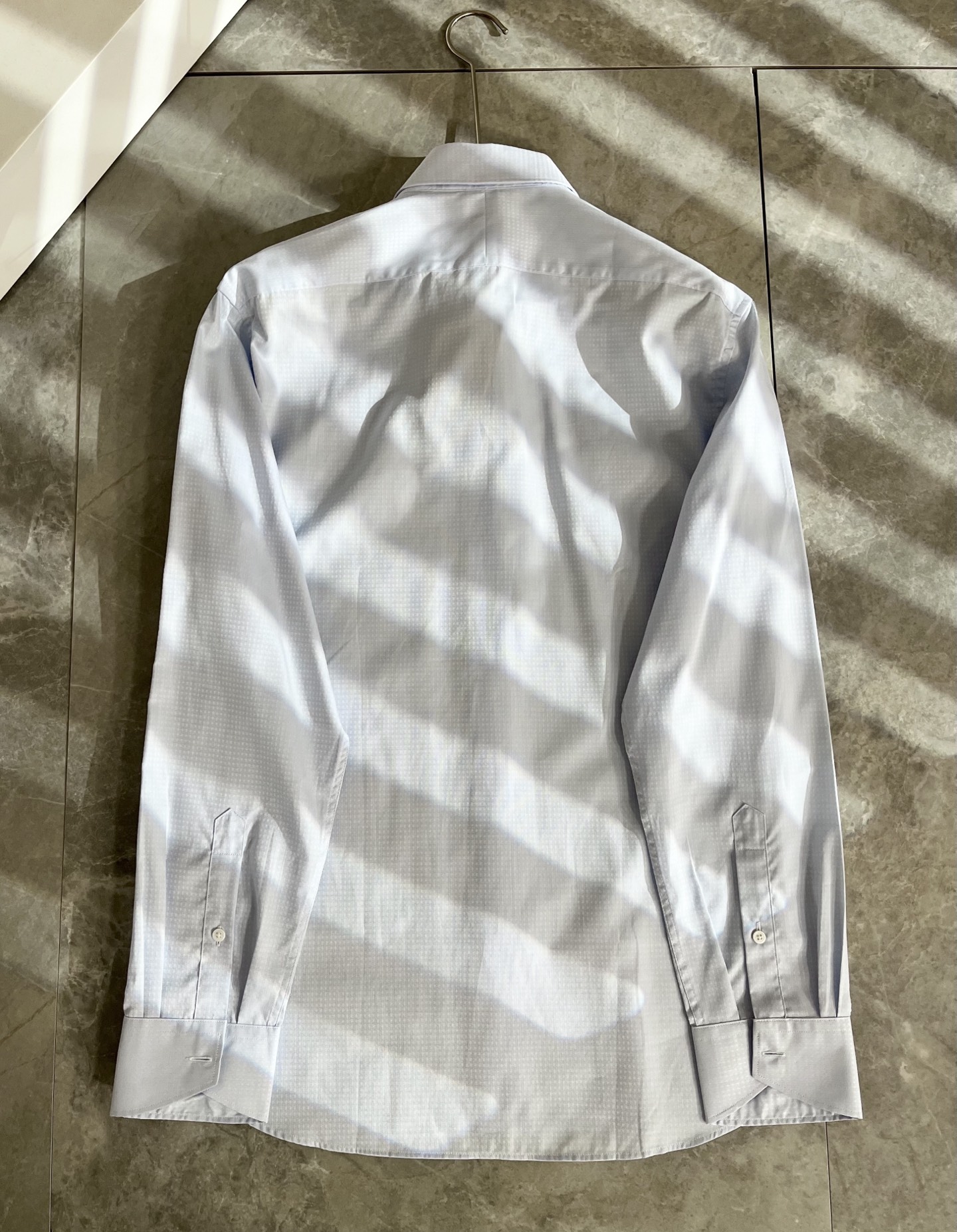 Ermenegildo Zeg*a杰*亚 2025早秋新款男士衬衣，外贸公司订单！客供府绸棉材质，是杰尼