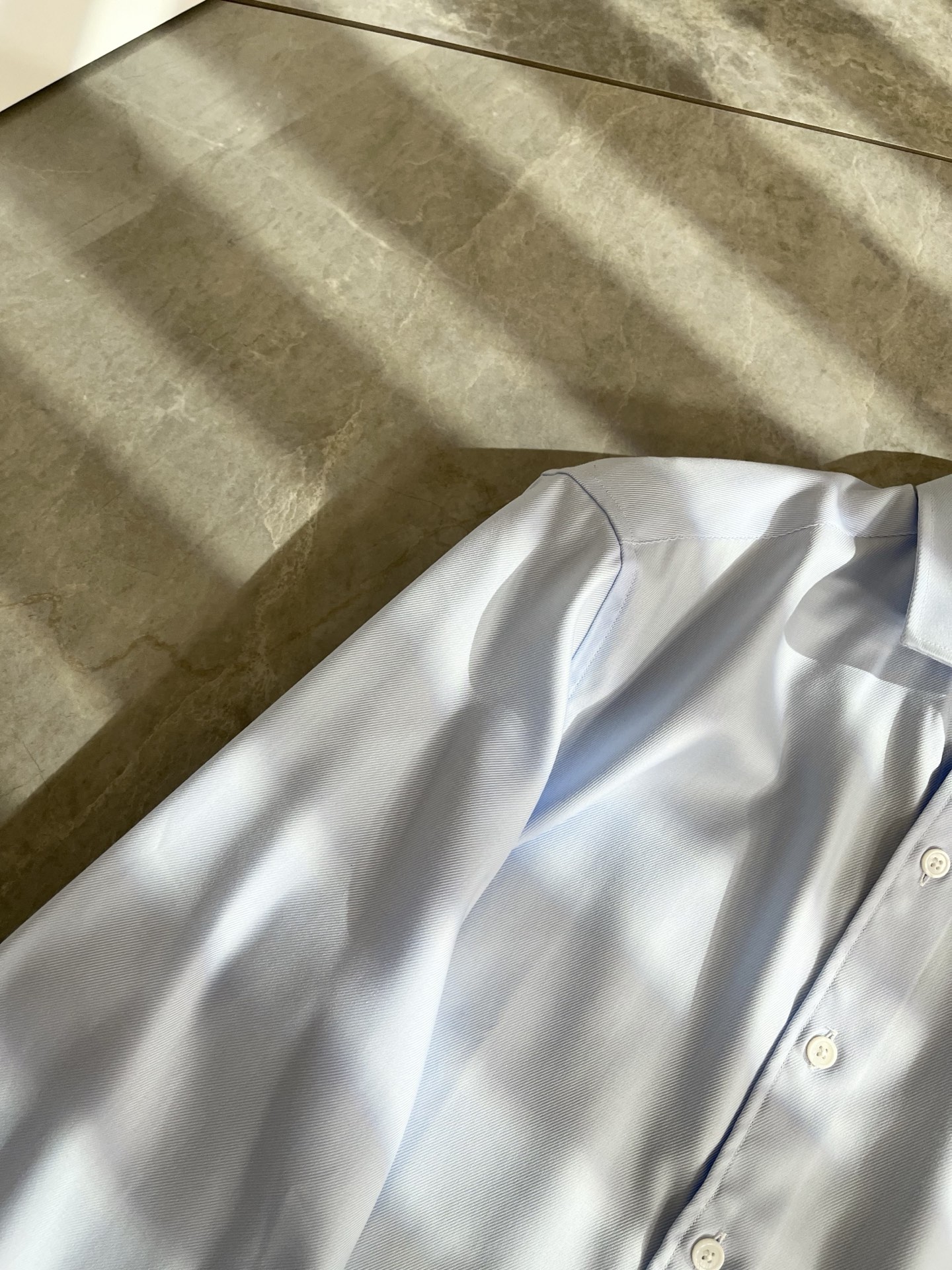 Ermenegildo Zeg*a杰*亚 2025早秋新款男士衬衣，外贸公司订单！客供府绸棉材质，是杰尼