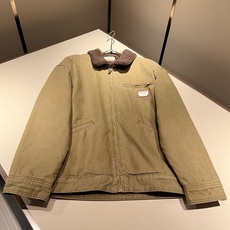 BURBER*Y巴*莉 2025秋冬新品牛仔仿羊羔毛🐑牛仔夹克外套,重磅来袭,原版重工洗水牛仔面料制作而 BURBER*Y巴*莉 2025秋冬新品牛仔仿羊羔毛🐑牛仔夹克外套,重磅来袭,原版重工洗水牛仔面料制作而