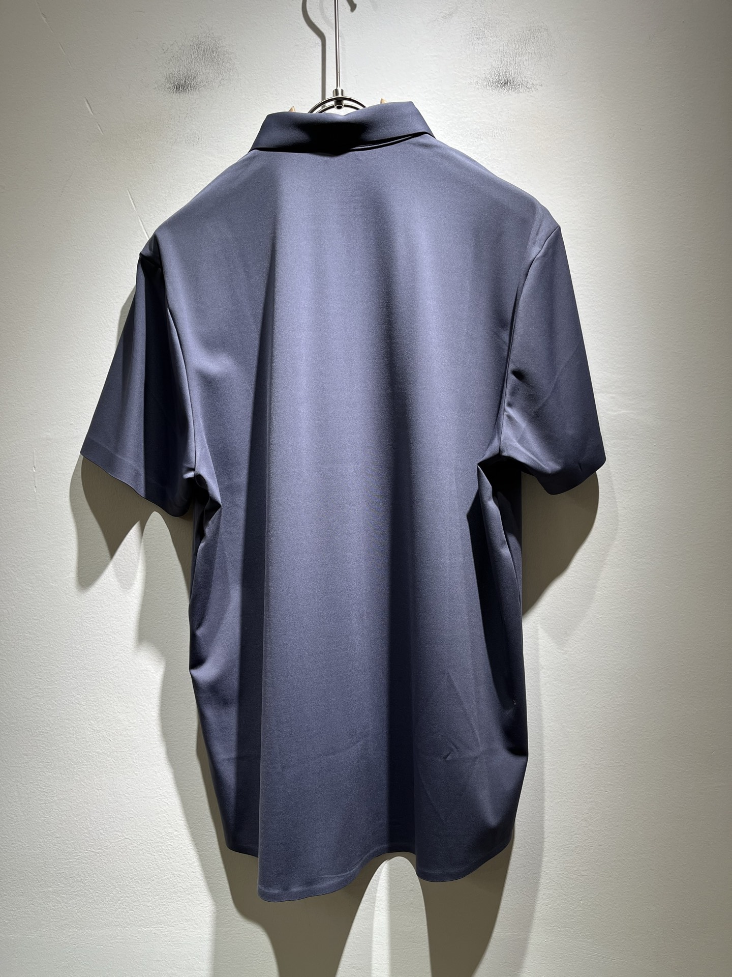 Ermenegildo Zeg*a杰*亚 2025春夏新品男士休闲短袖衬衣，外贸公司订单！是杰尼亚经典的